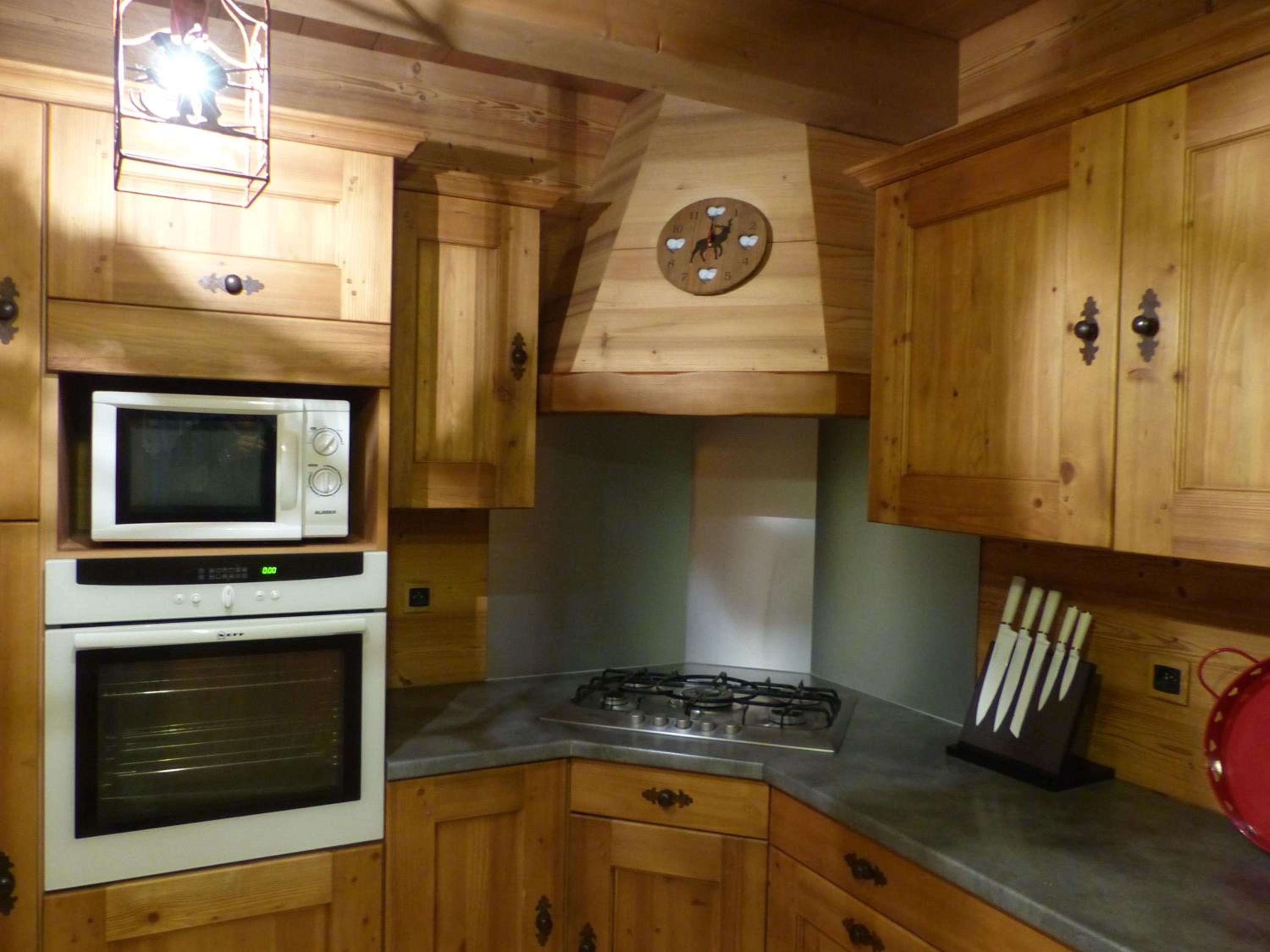 Five-Bedroom Chalet (15 persons) photo 2