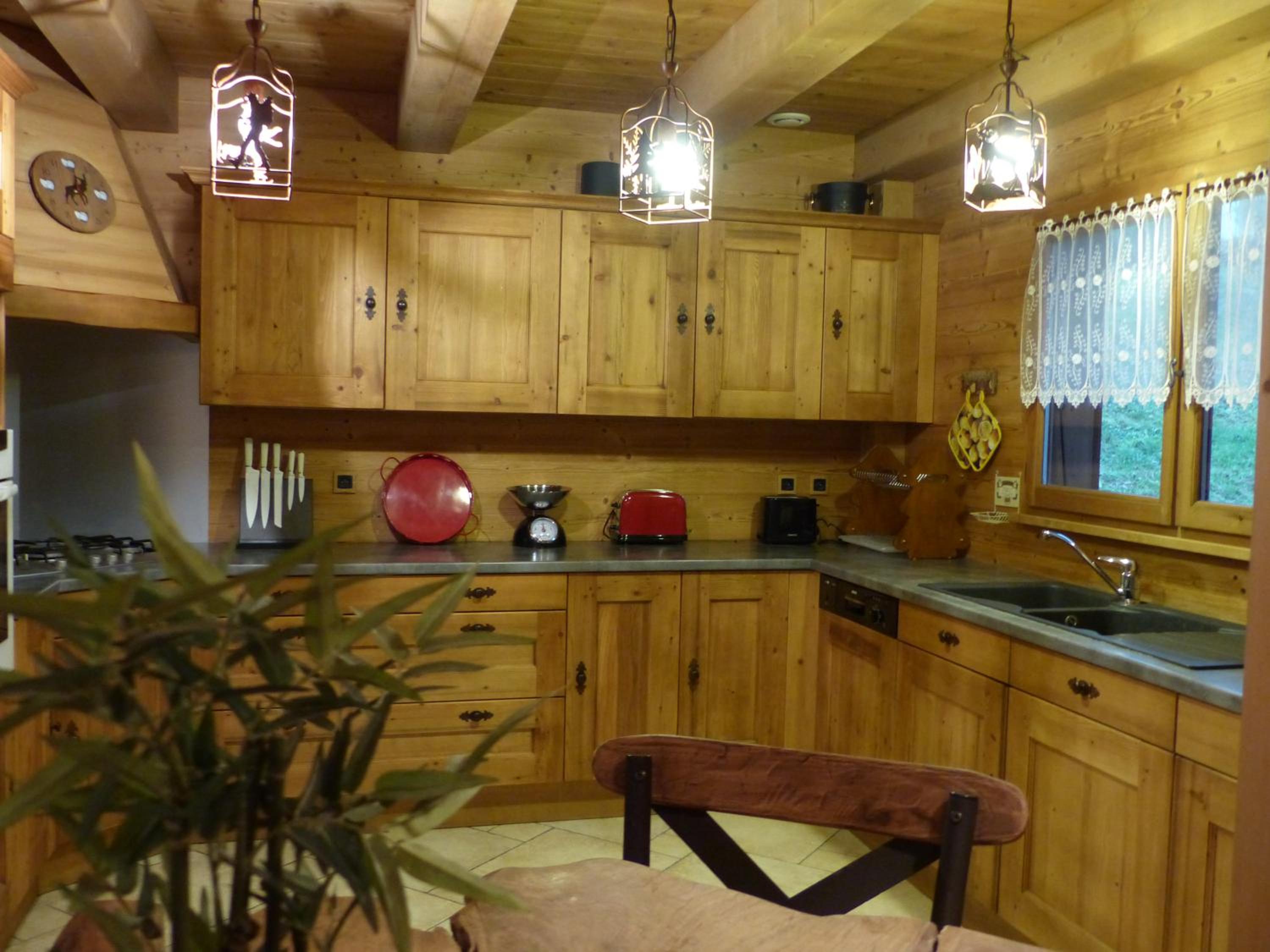 Five-Bedroom Chalet (15 persons) photo 3