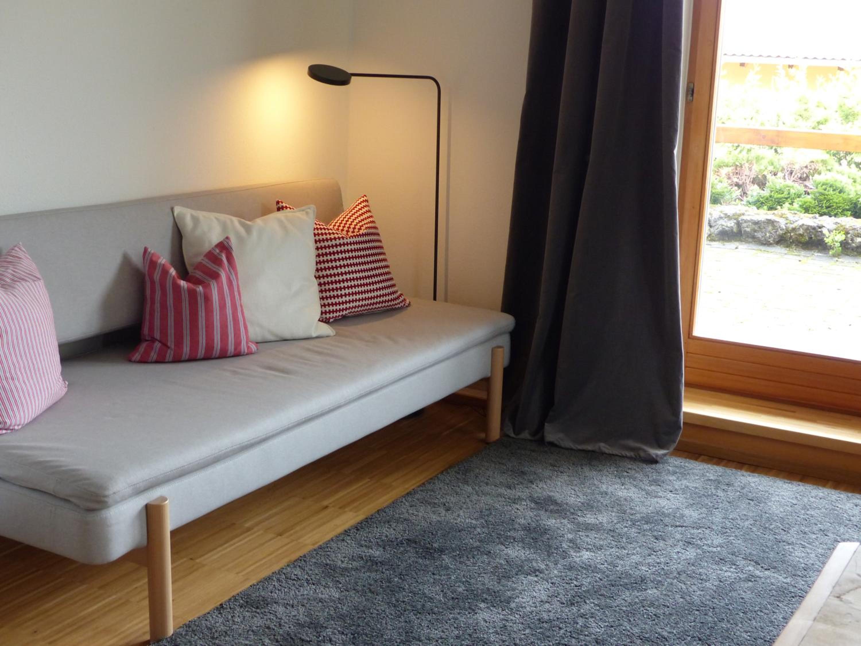 Apartment with Terrace - Photo 3