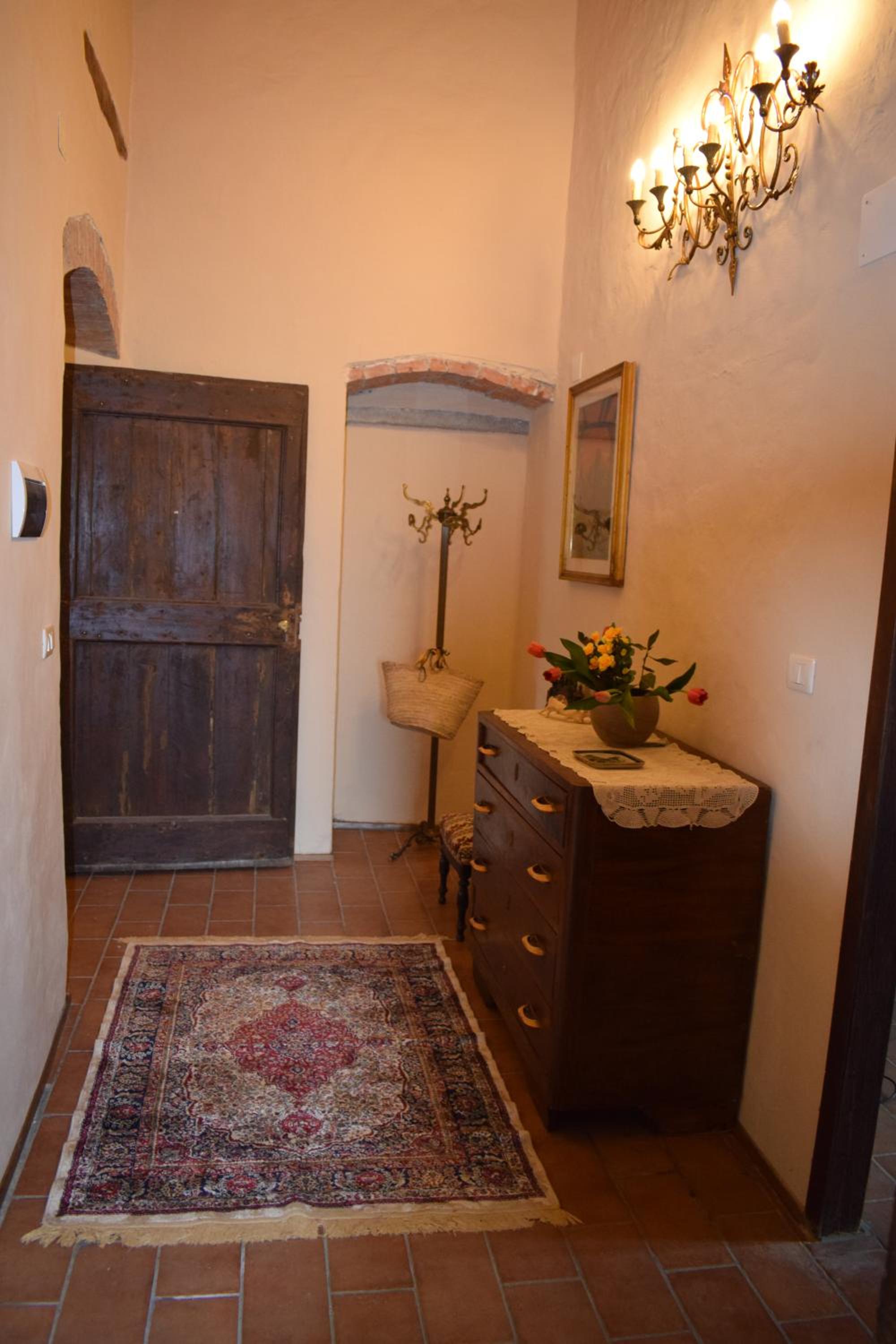 Apartment - Photo 1