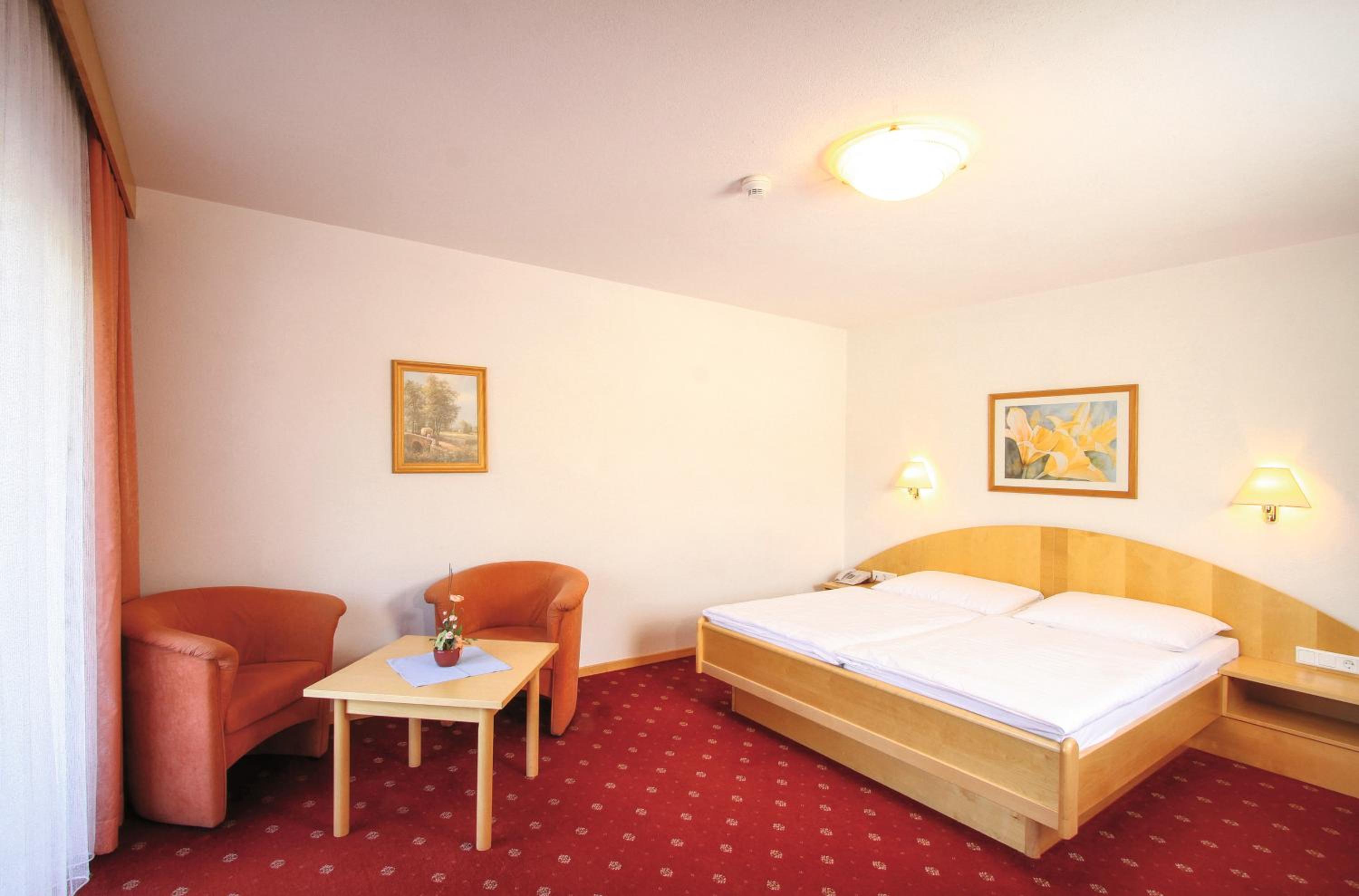 Double Room - Photo 11