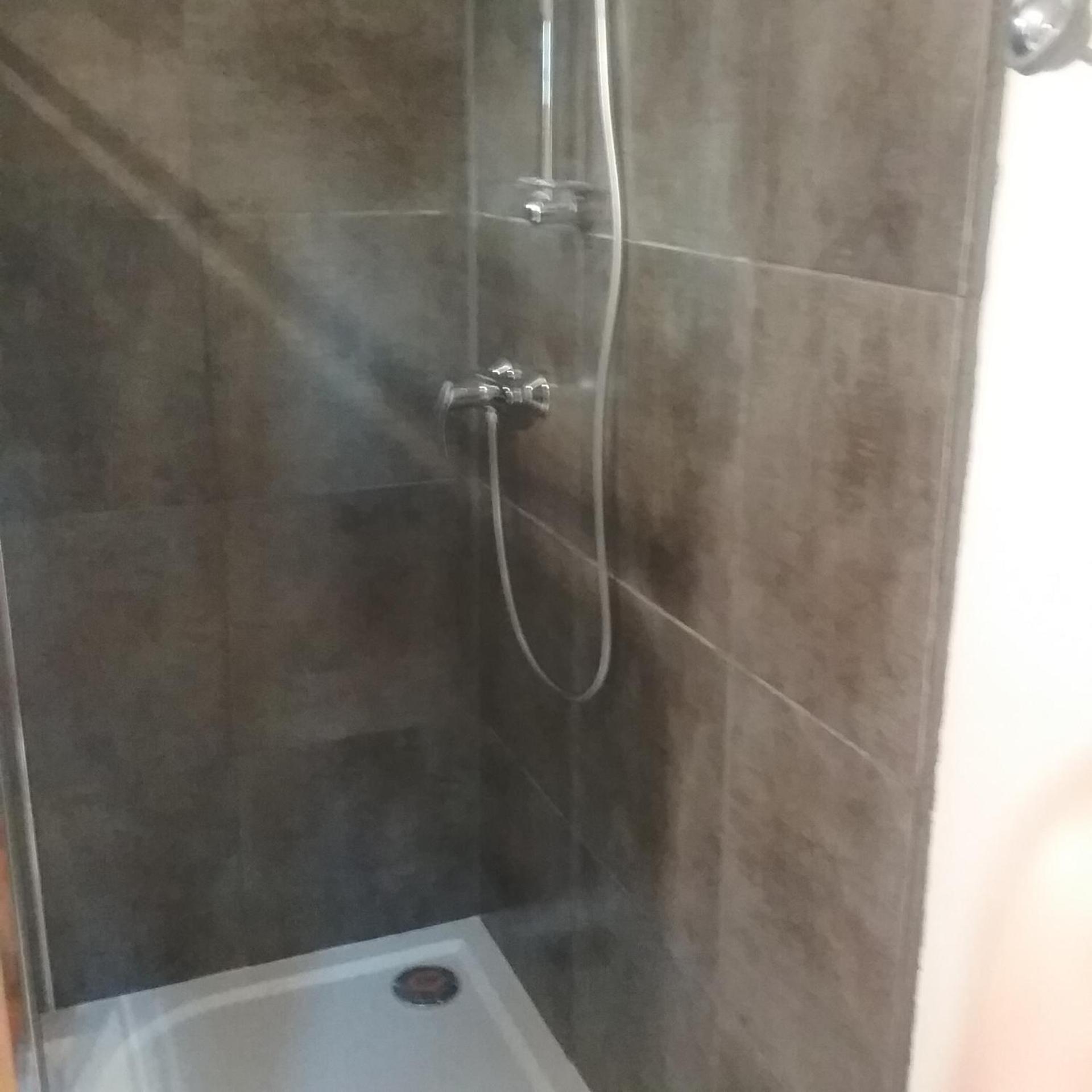 Double Room - Photo 10