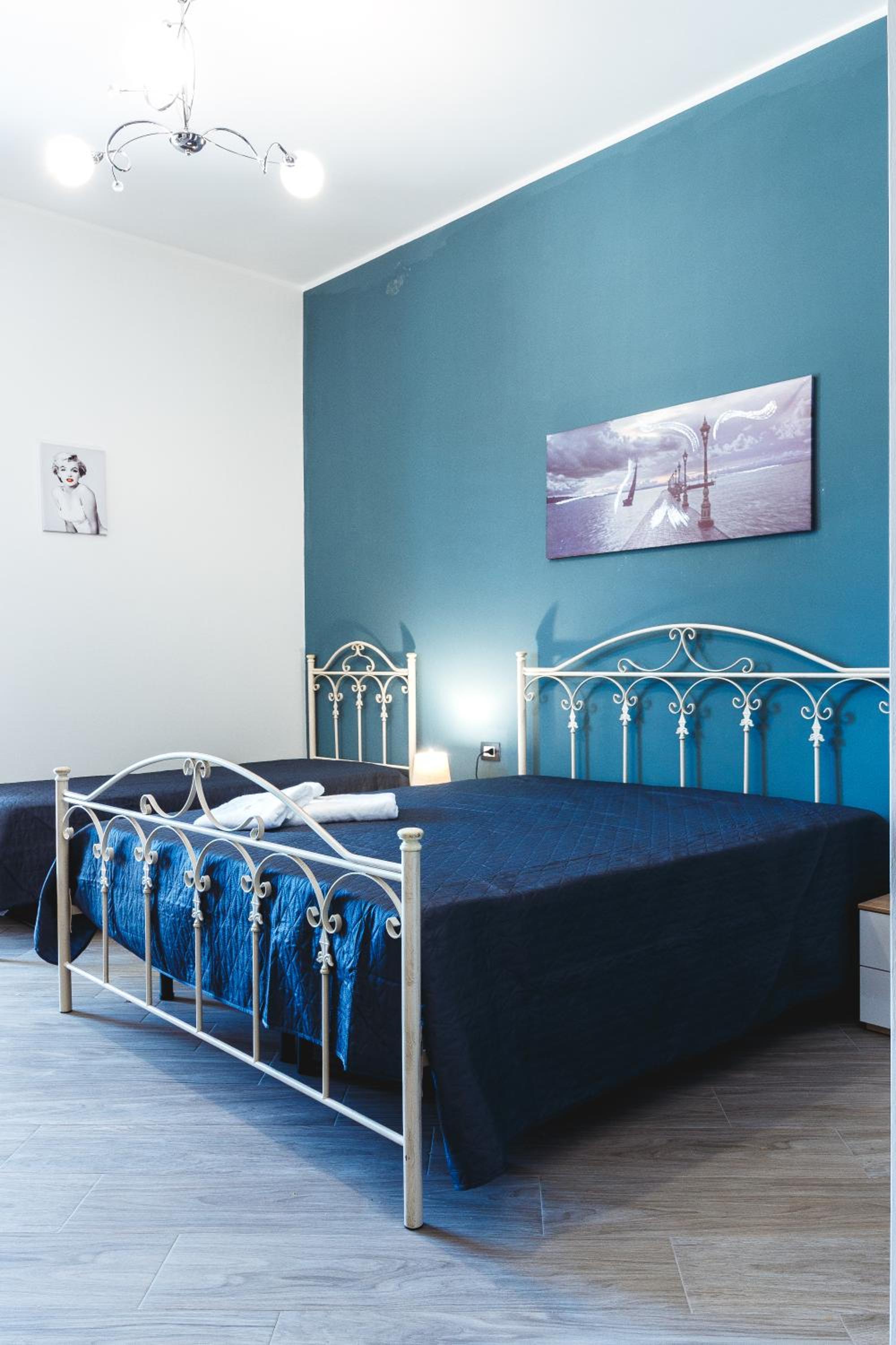 Quadruple Room with Sea View - Photo 1
