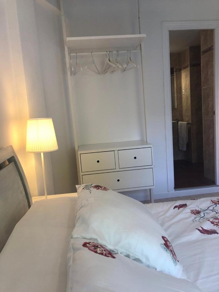 Two Bedroom Apartment (Non Smoking) thumbnail 6