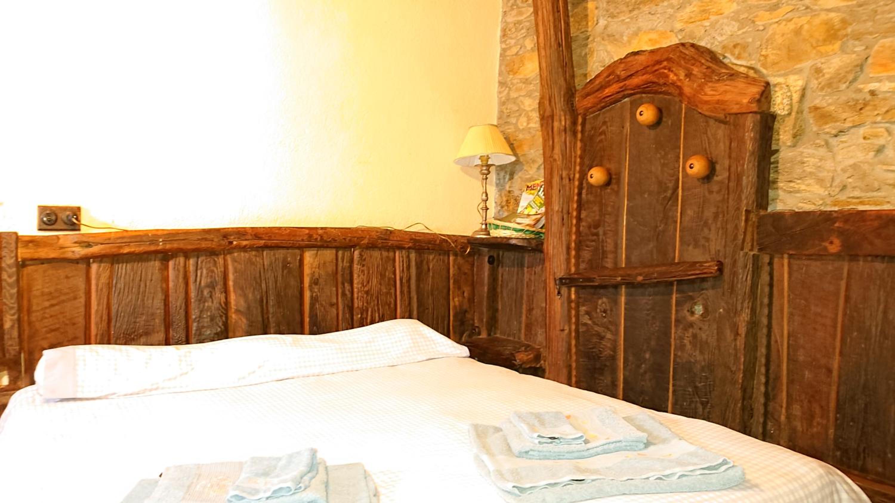 Double Room with Extra Bed photo 2
