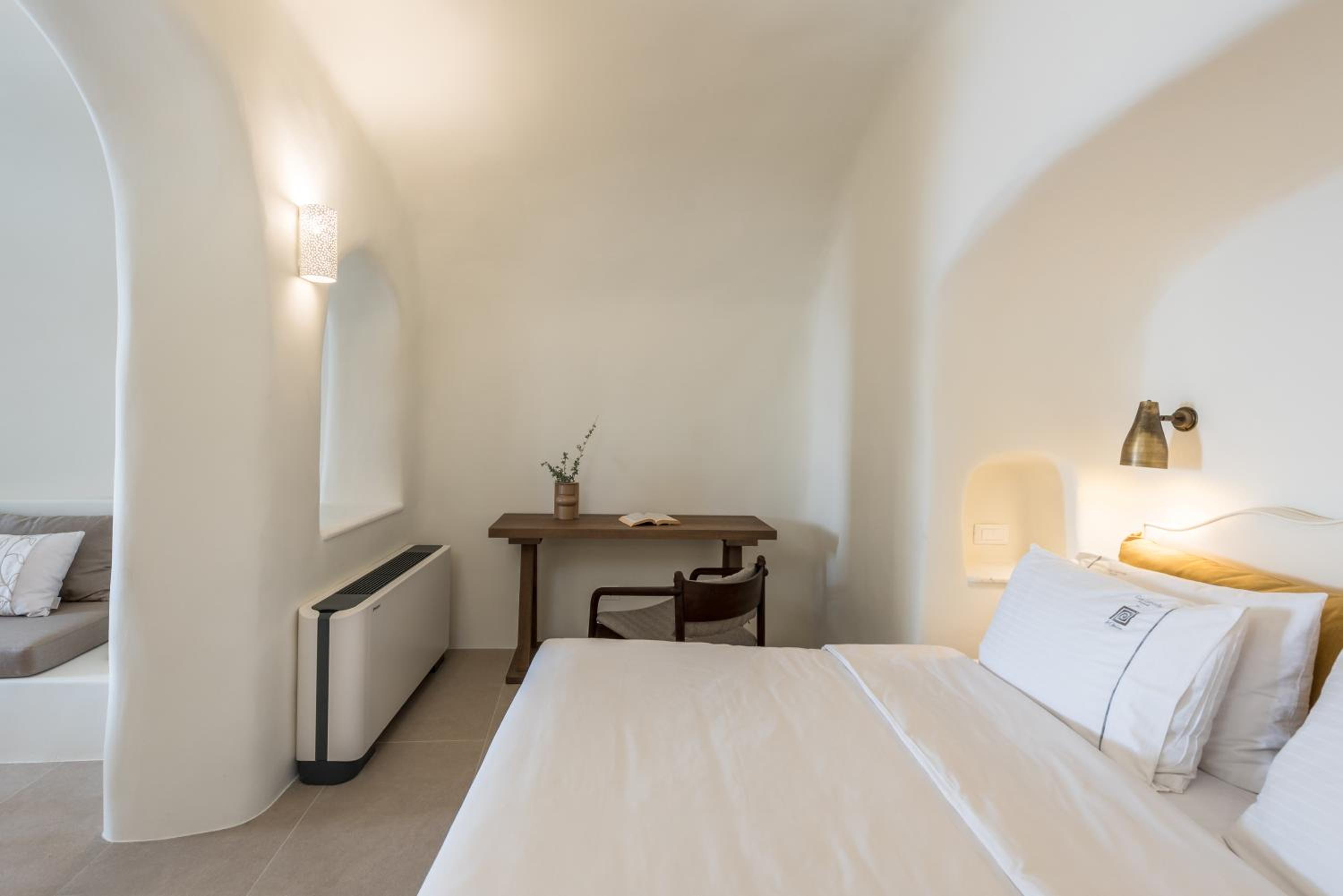 Suite with Private Pool photo 2