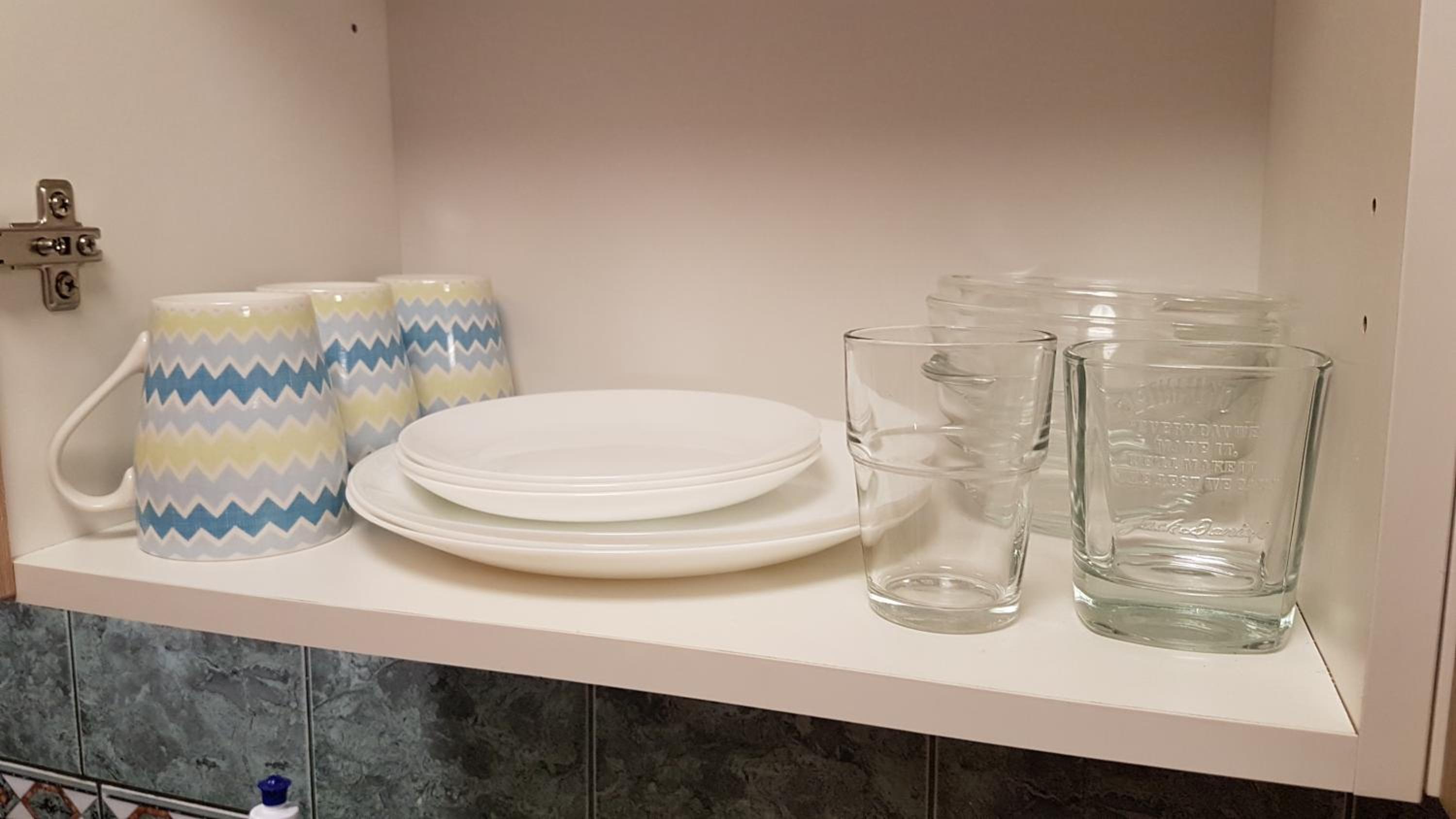 Studio Apartment - Photo 6