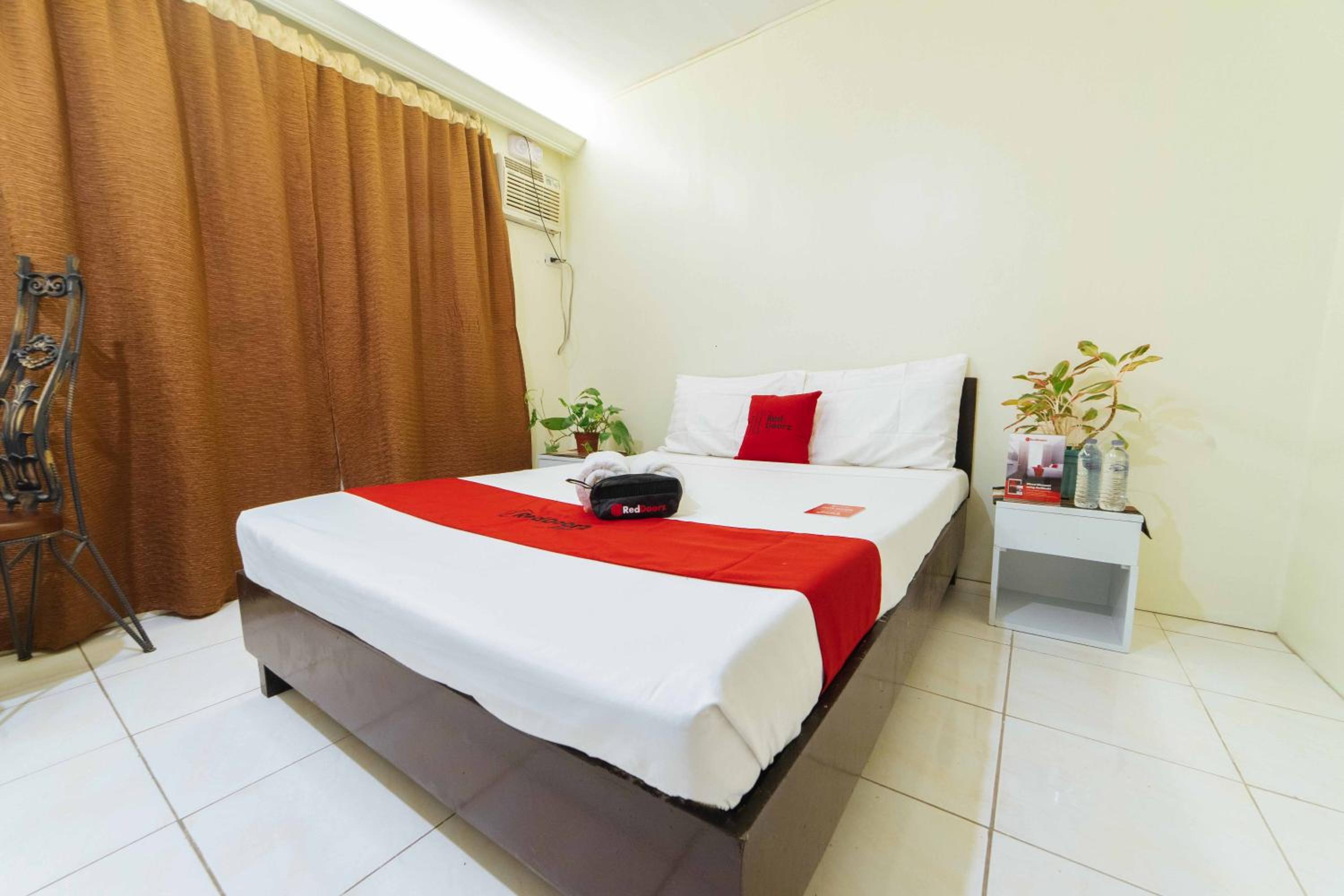 Double Room - Photo 5