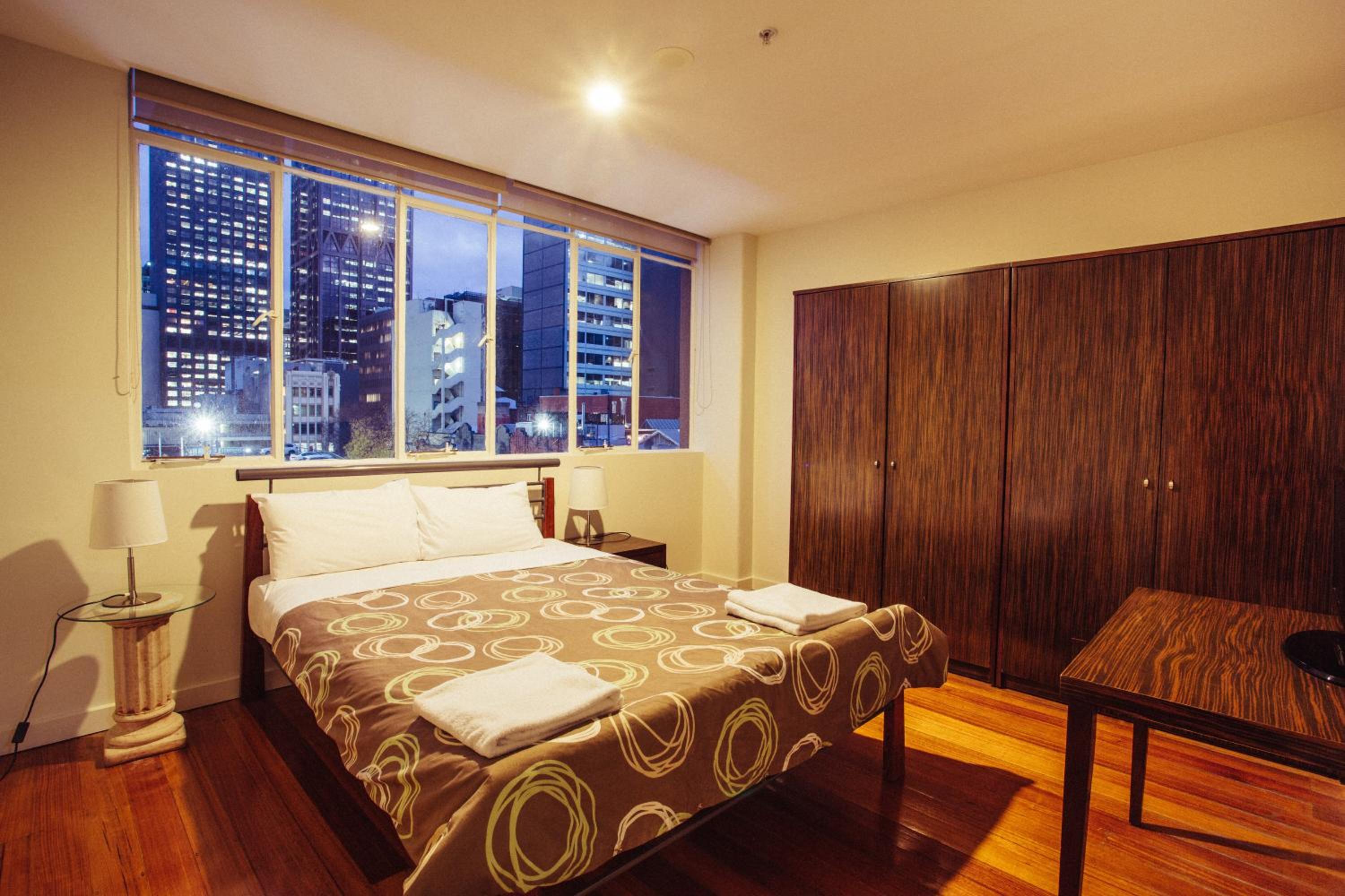 Two-Bedroom Apartment - Photo 3