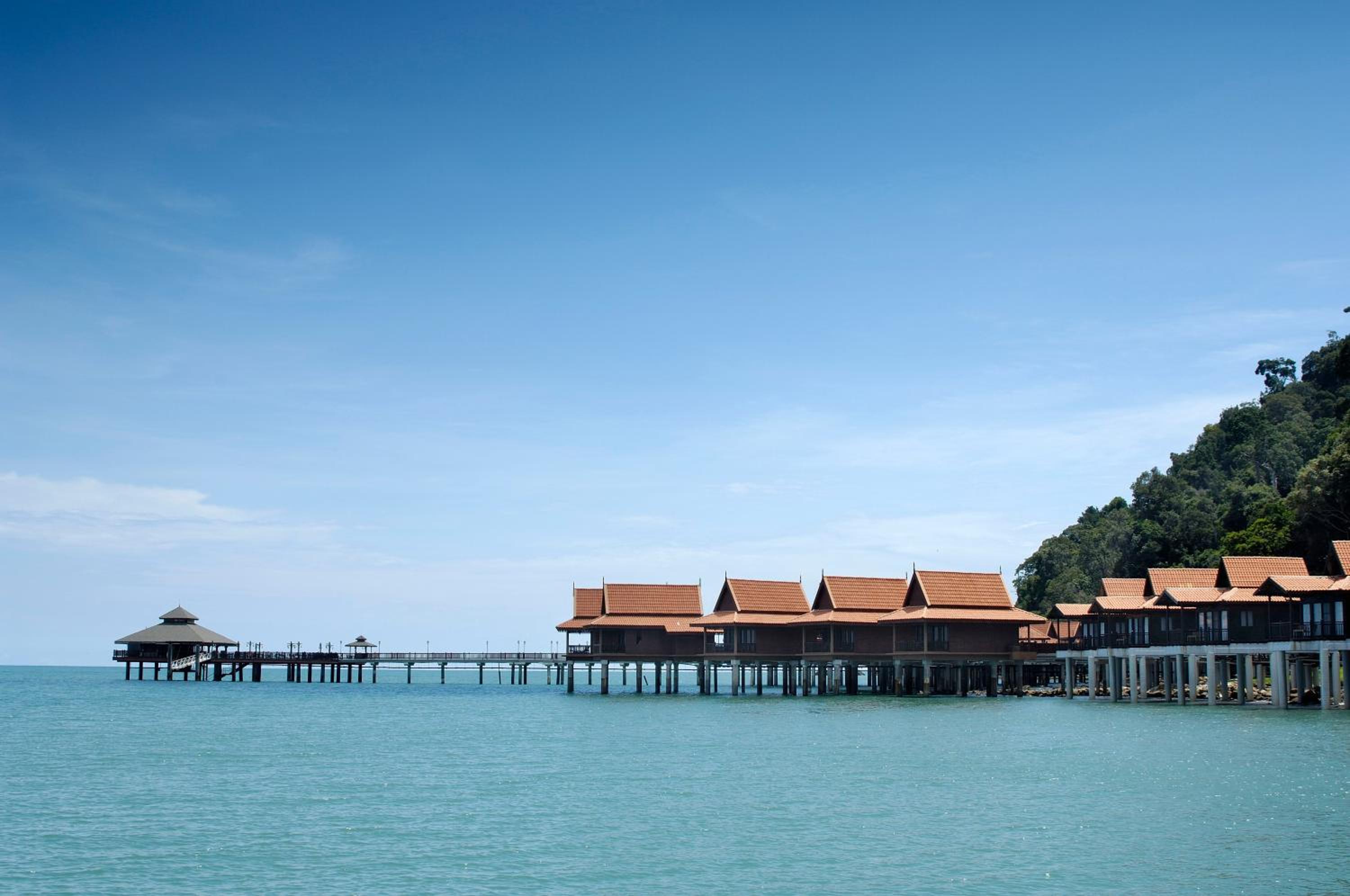Premier Chalet On Water - Photo 5