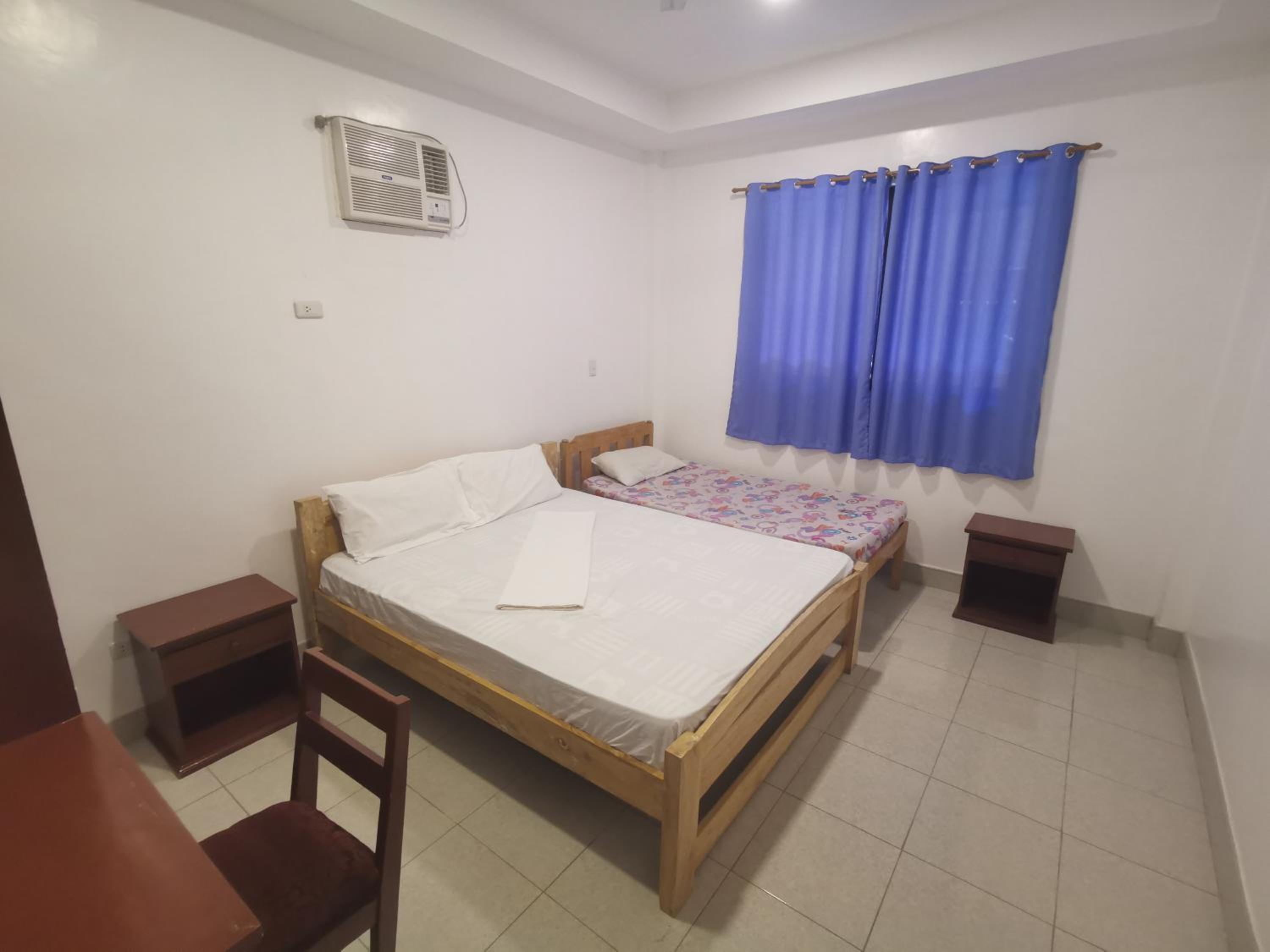 Deluxe Triple Room - Photo 2