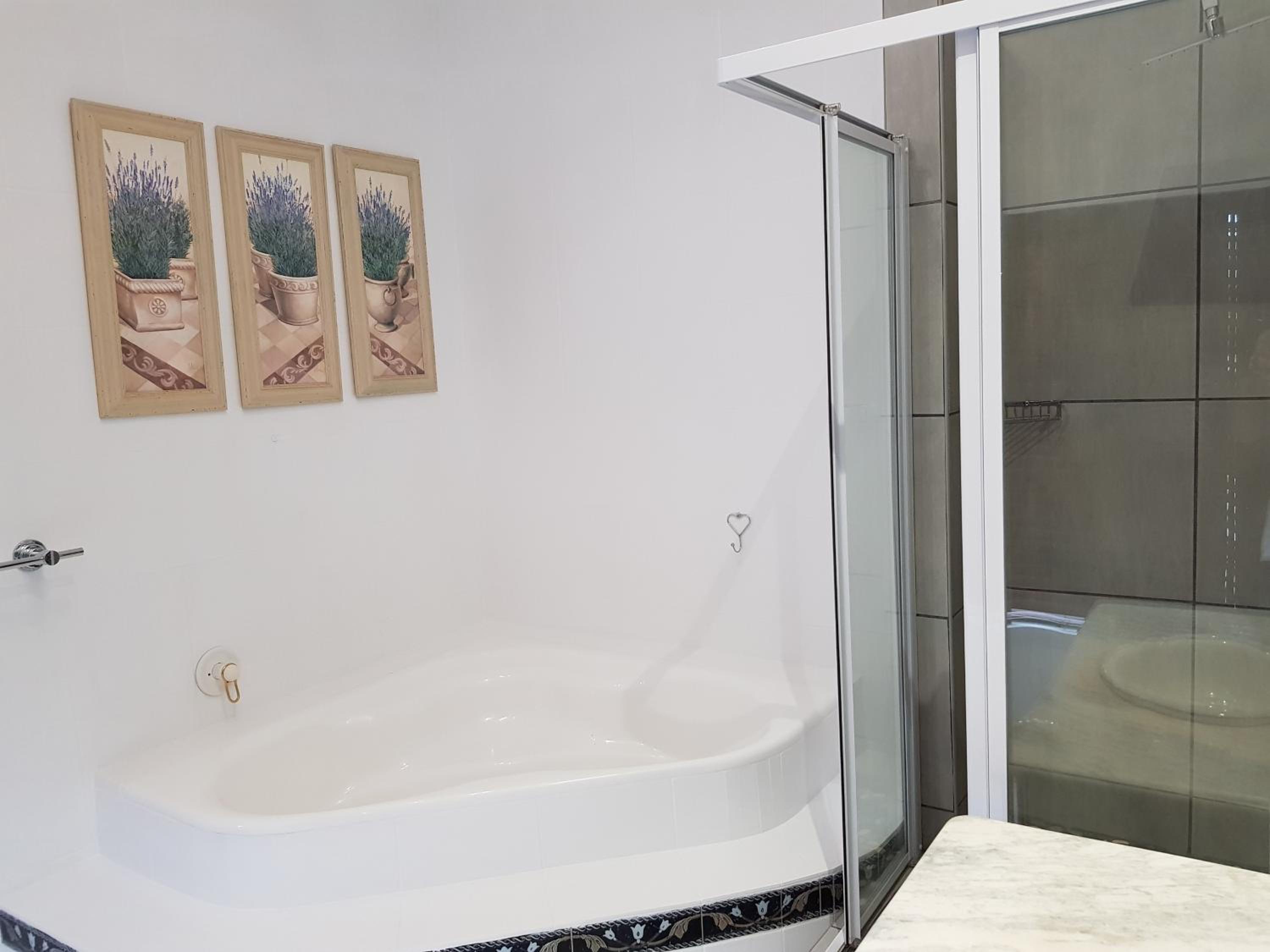 Double Room with Garden View - Photo 2