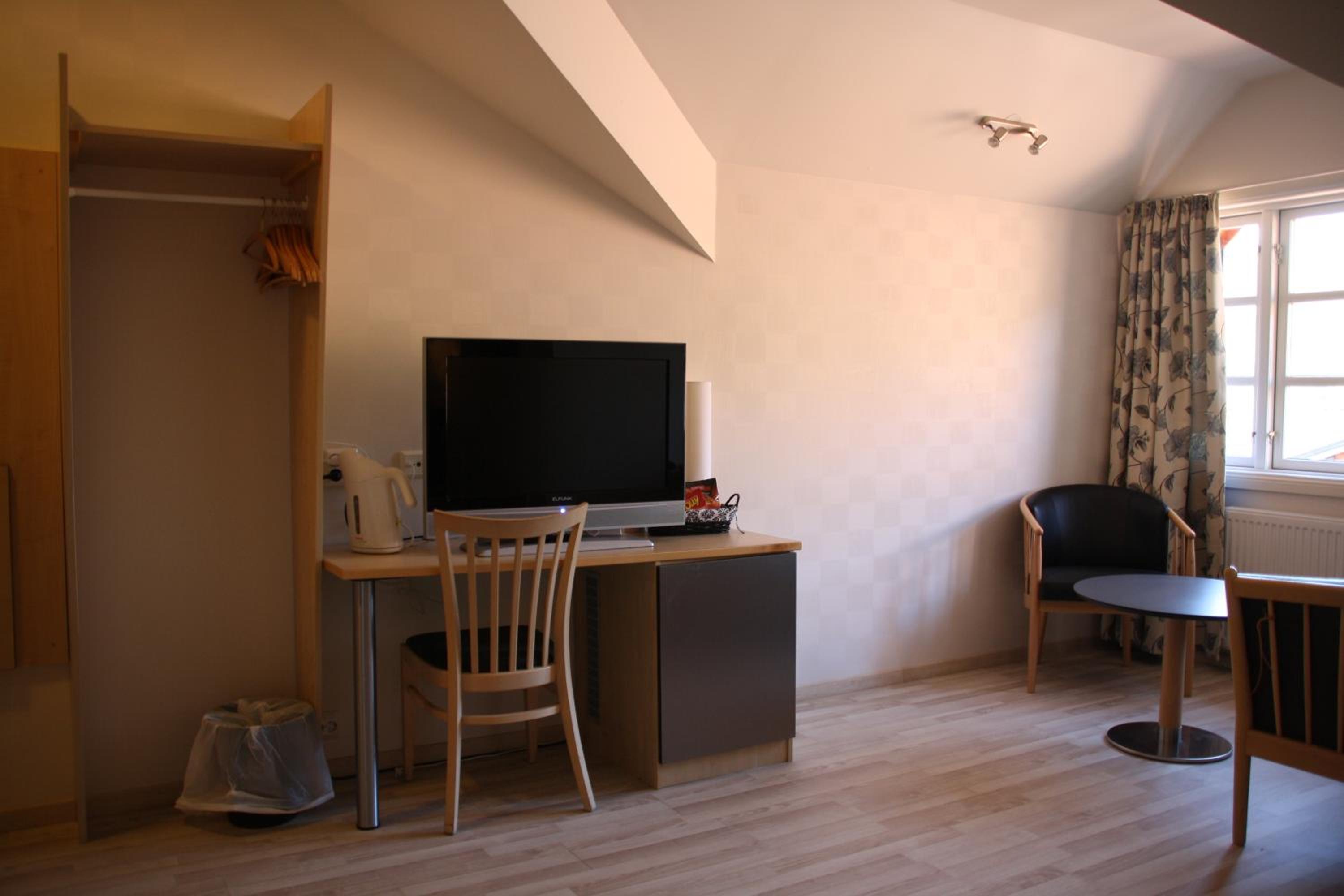 Standard Single Room photo 2