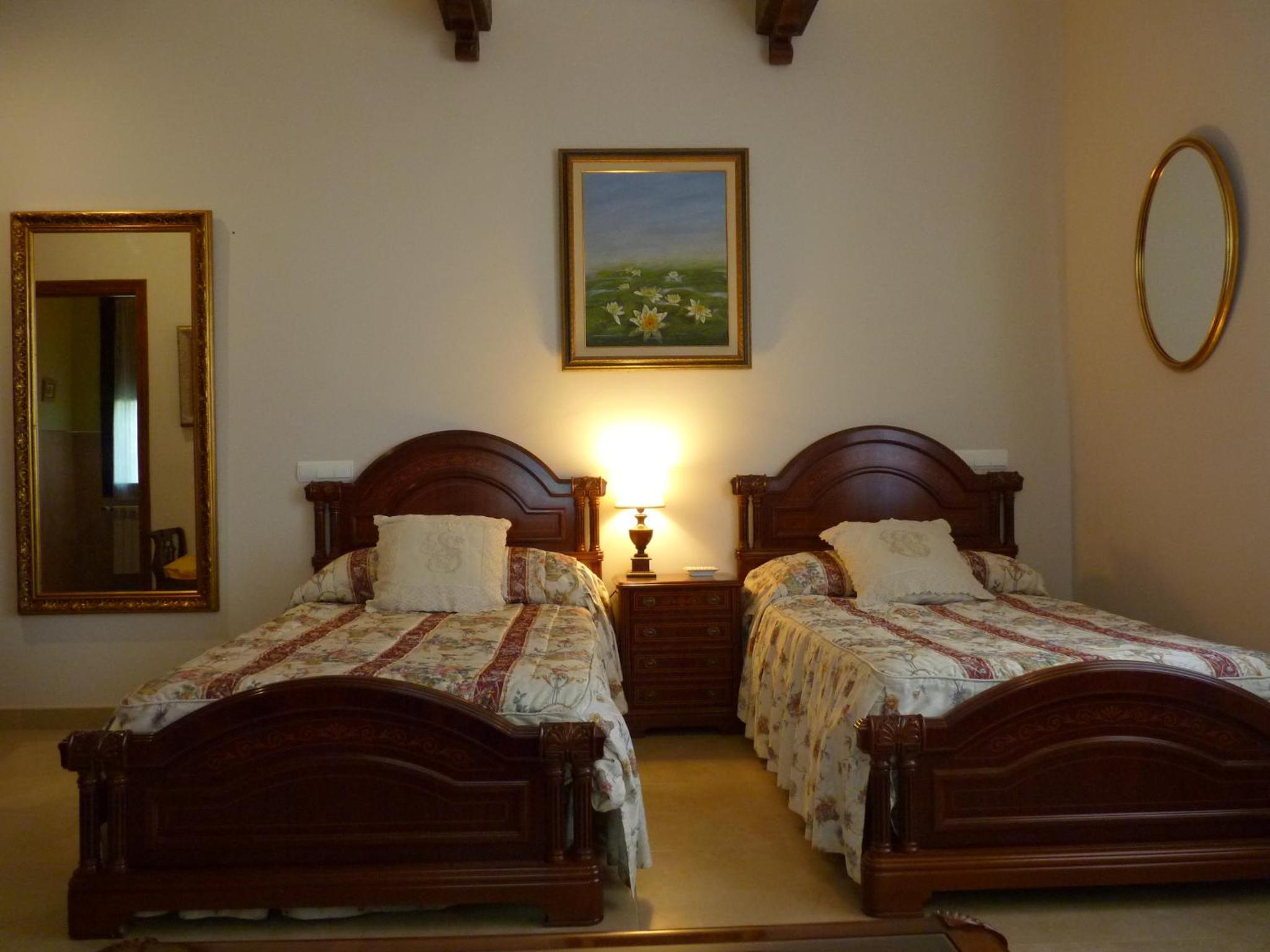 Family Double Room - Photo 4
