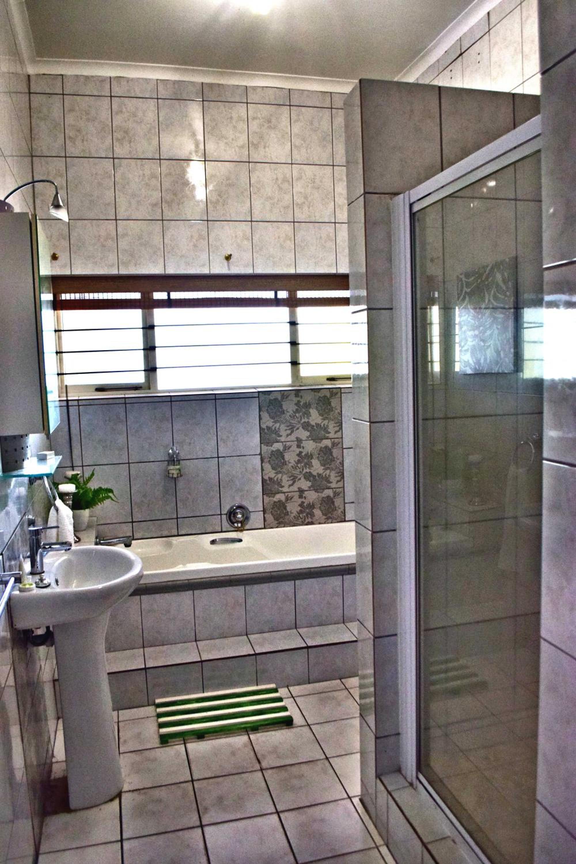 Deluxe Double or Twin Room with Garden View - Photo 3