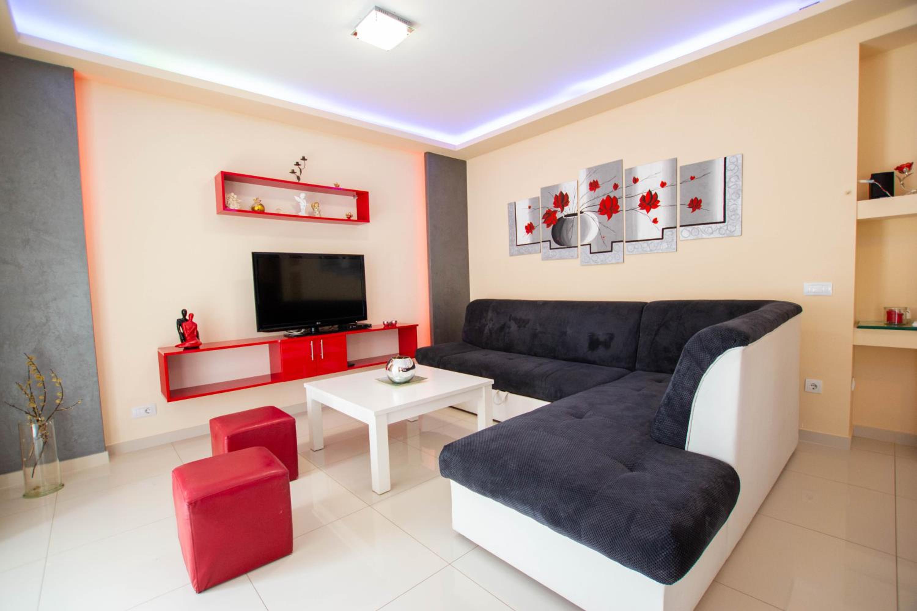 Two-Bedroom Apartment - Photo 1