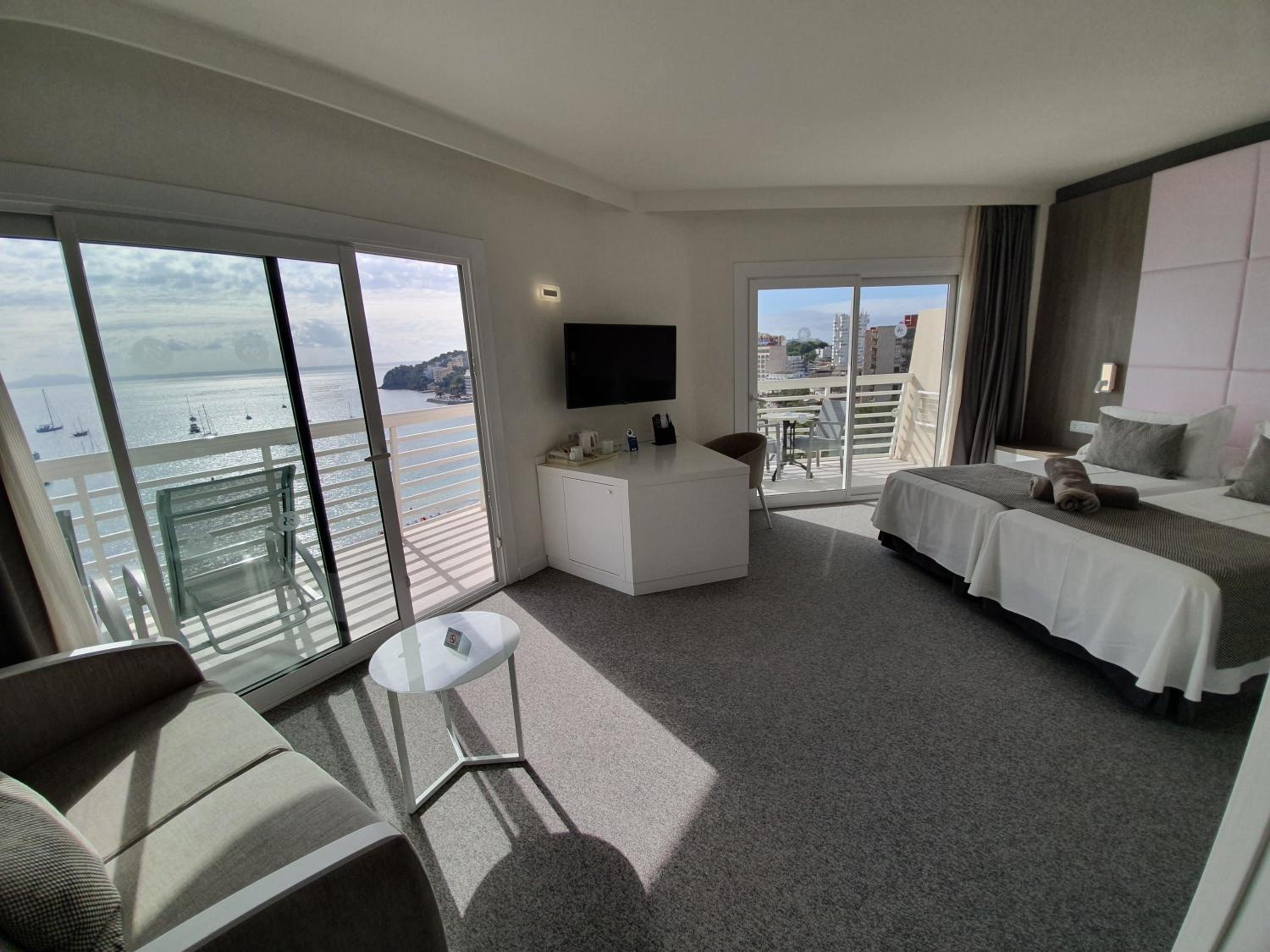 Junior Suite with Sea View