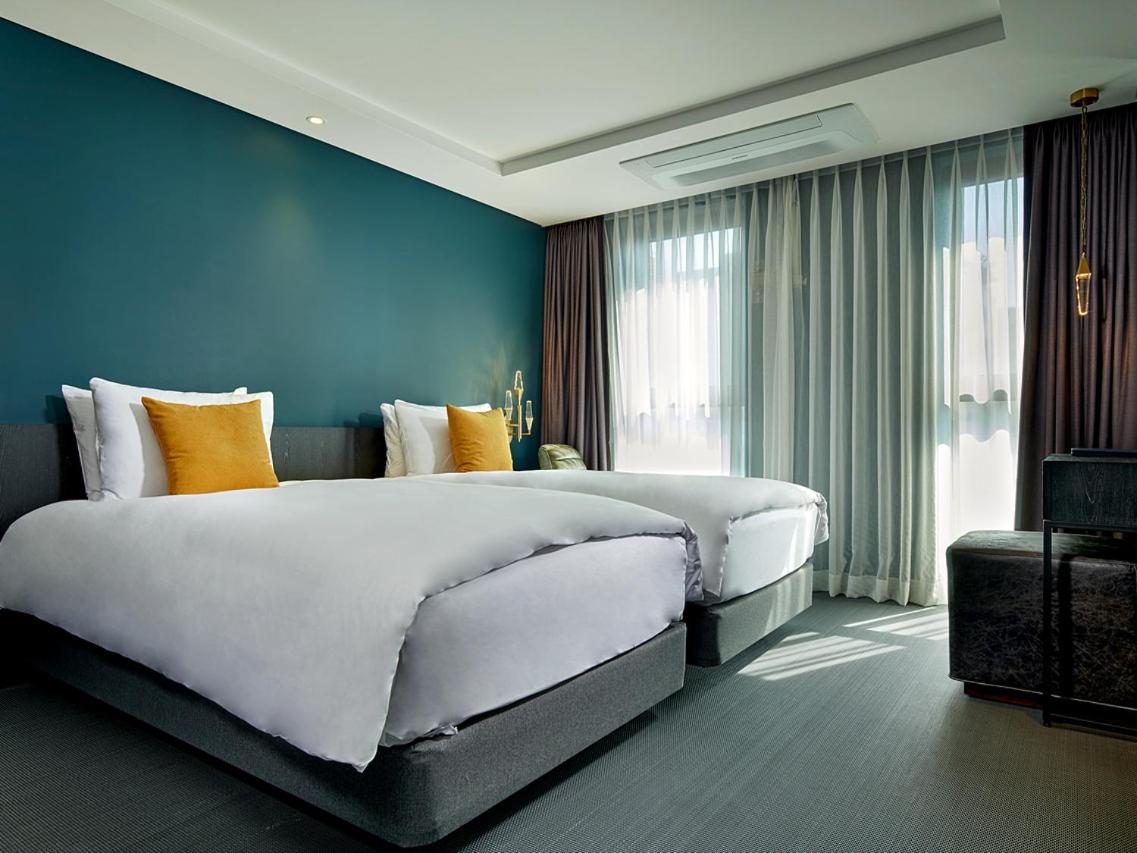 Standard Twin Room - Photo 18