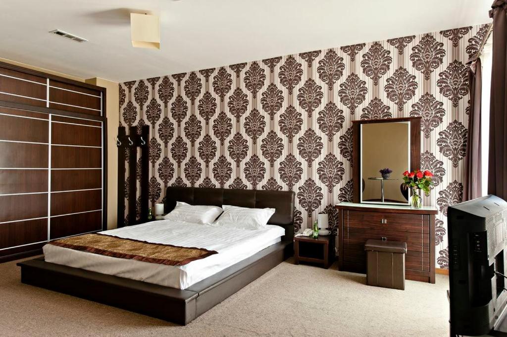 Double or Twin Room - Photo 4