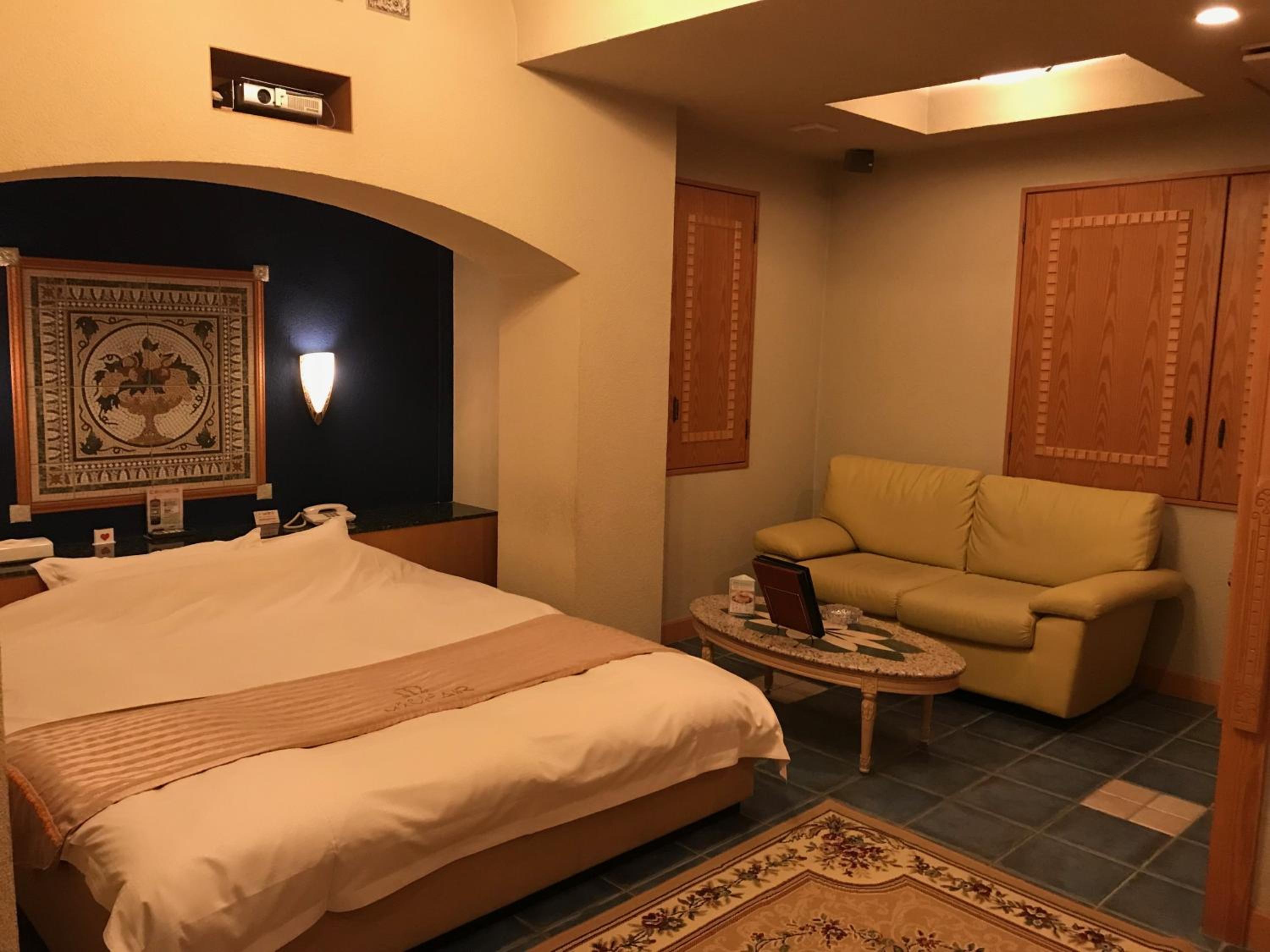 Standard Double Room - Photo 4