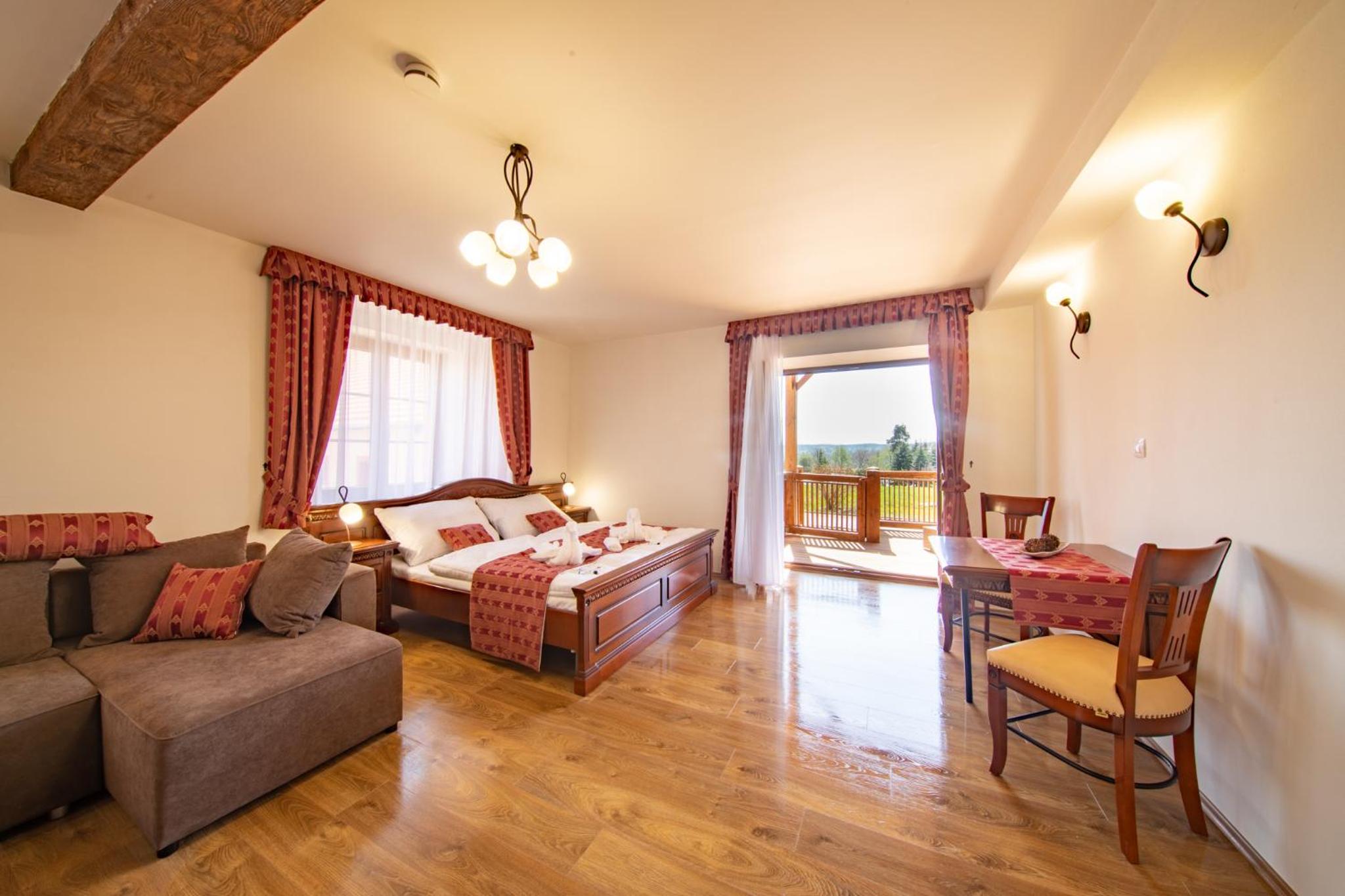 One-Bedroom Apartment with Terrace photo 1