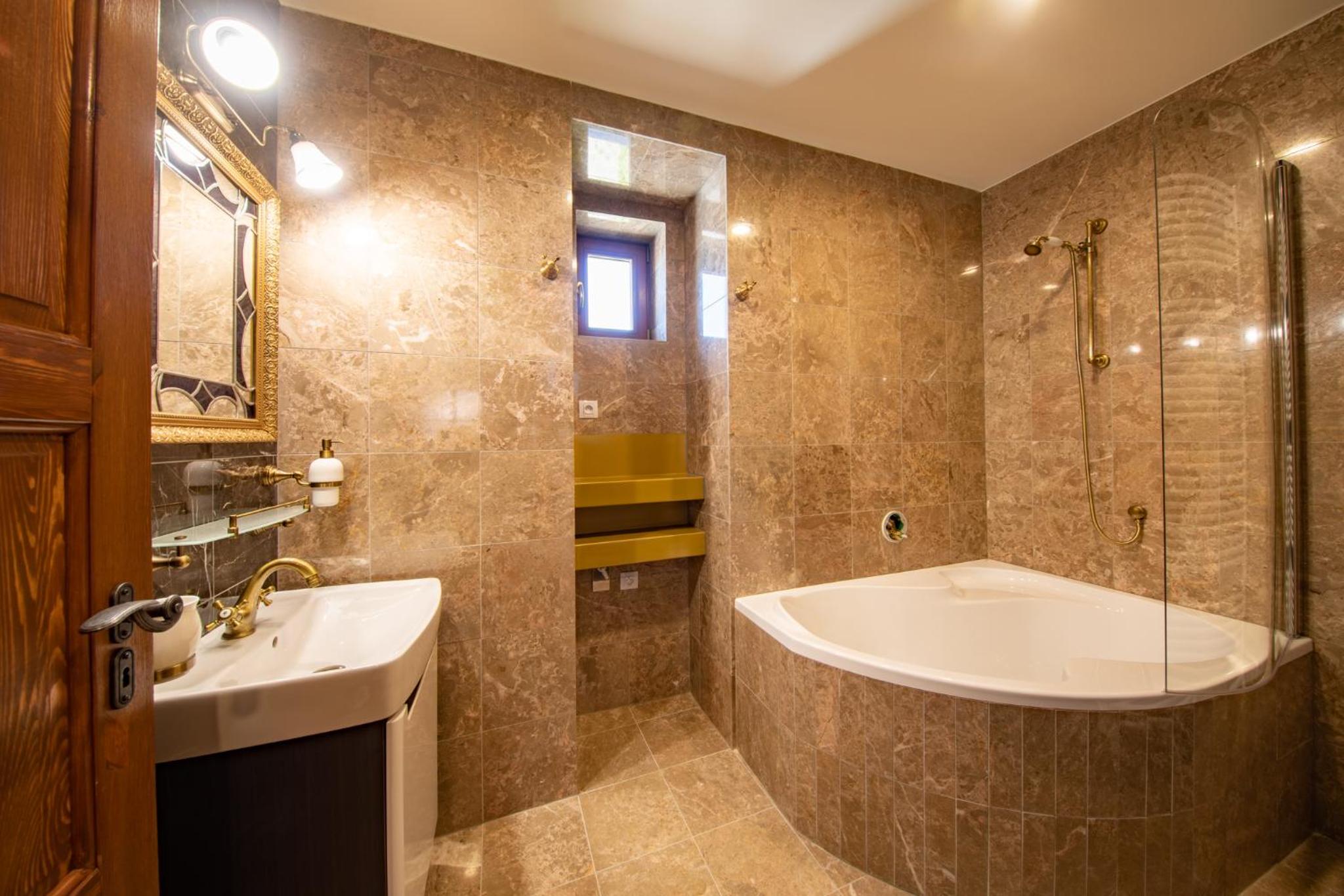Superior Apartment photo 2
