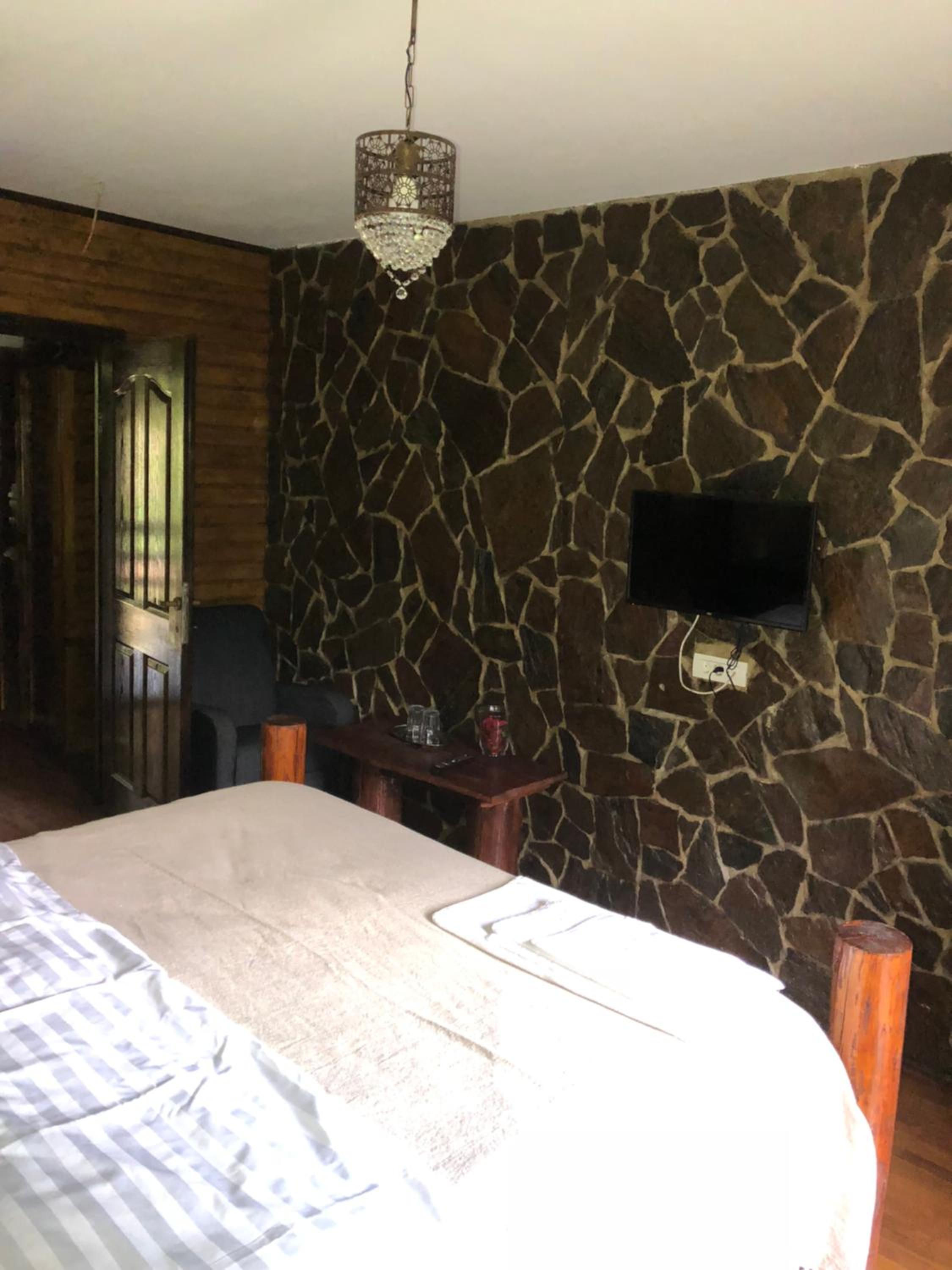 Deluxe Double Room with Balcony - Photo 13