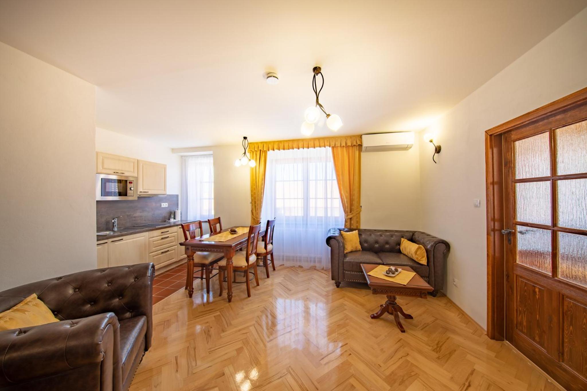 Two-Bedroom Apartment with Terrace photo 3