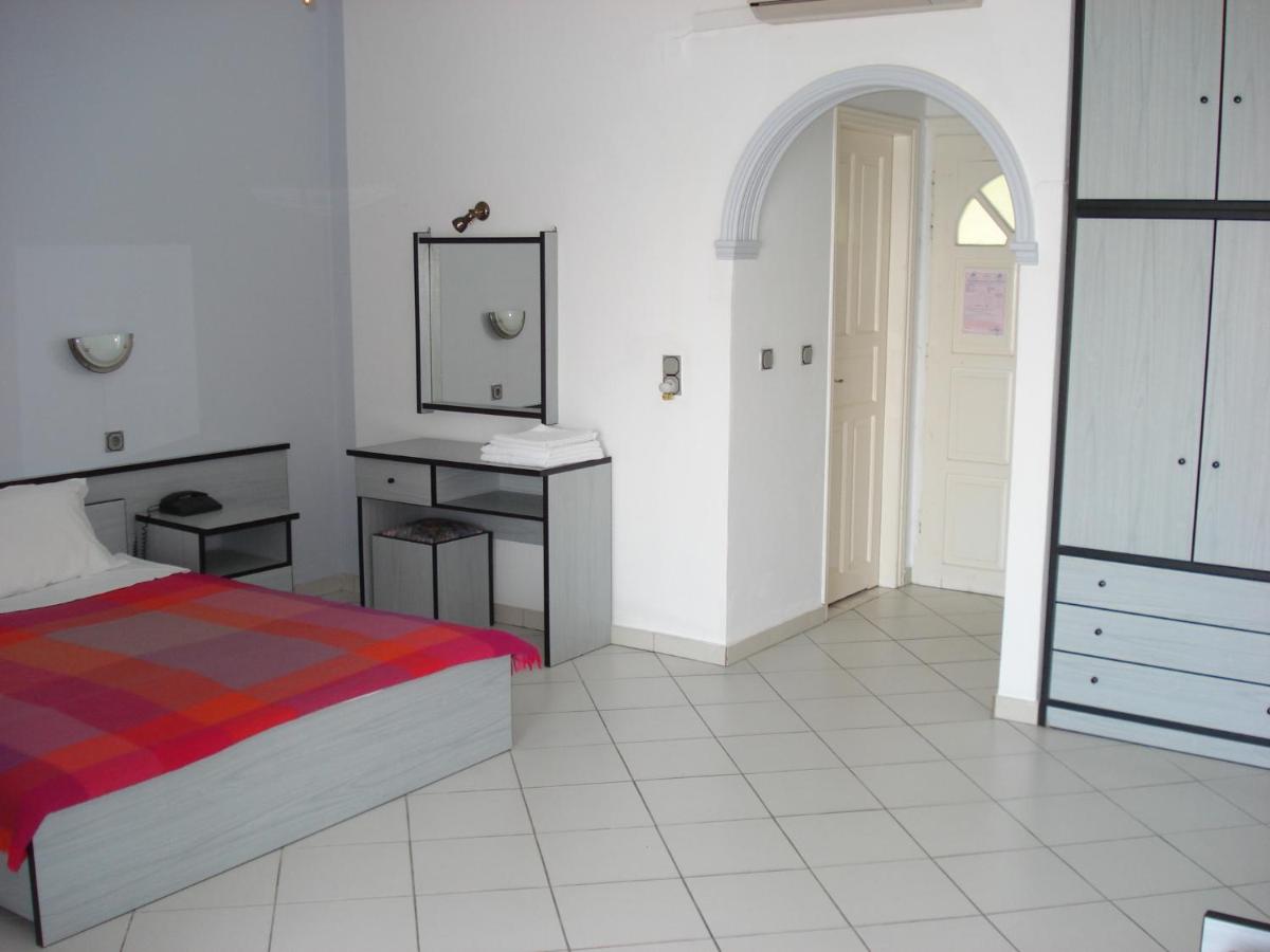 Studio with Sea View