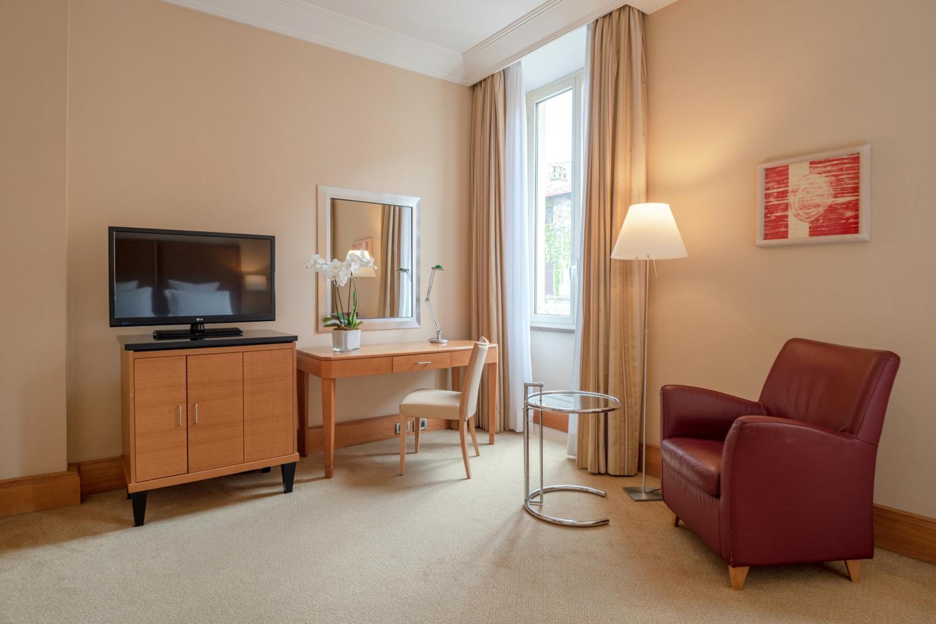 Deluxe Double Room photo 3