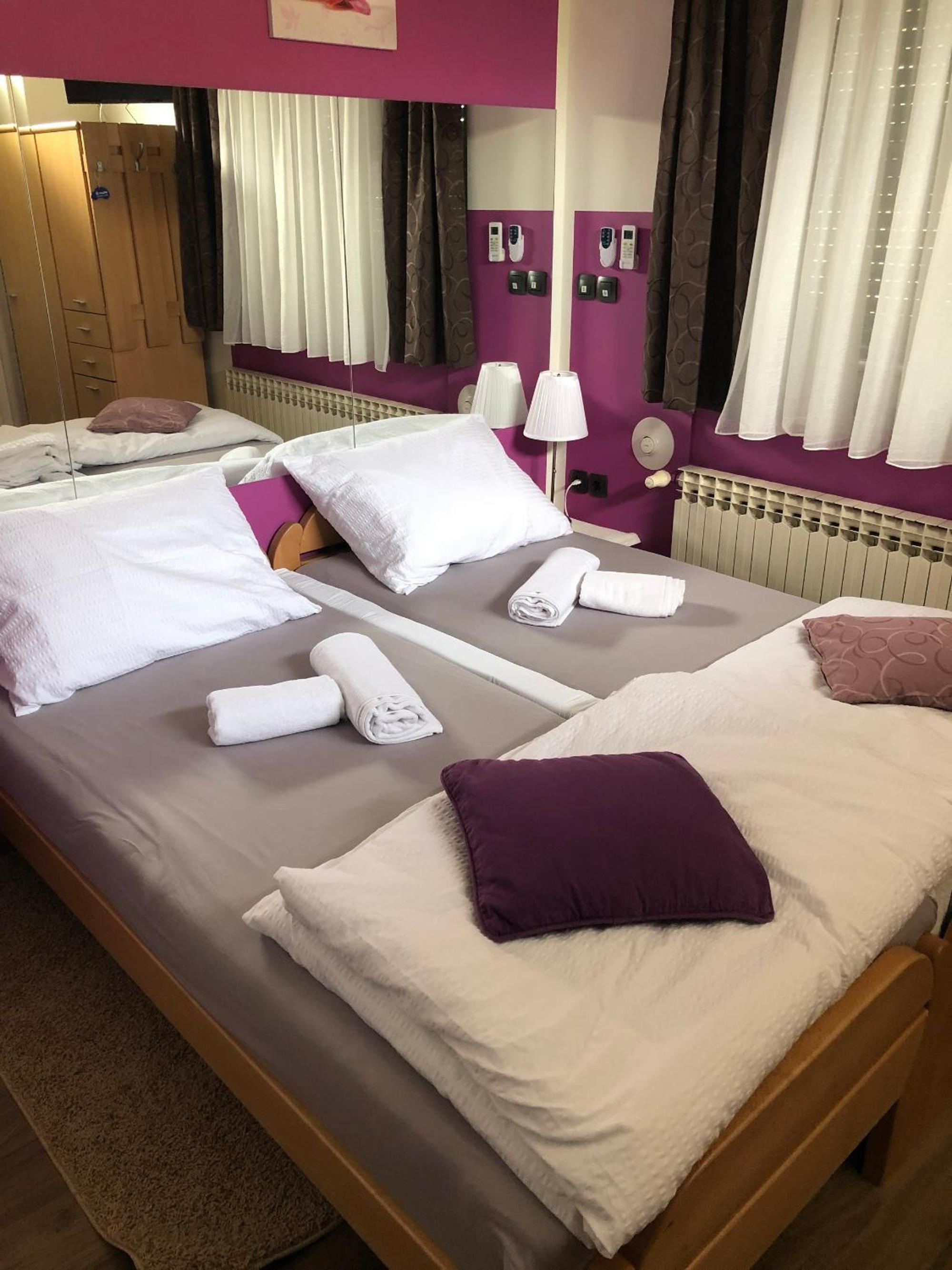 Deluxe Double or Twin Room - Photo 1