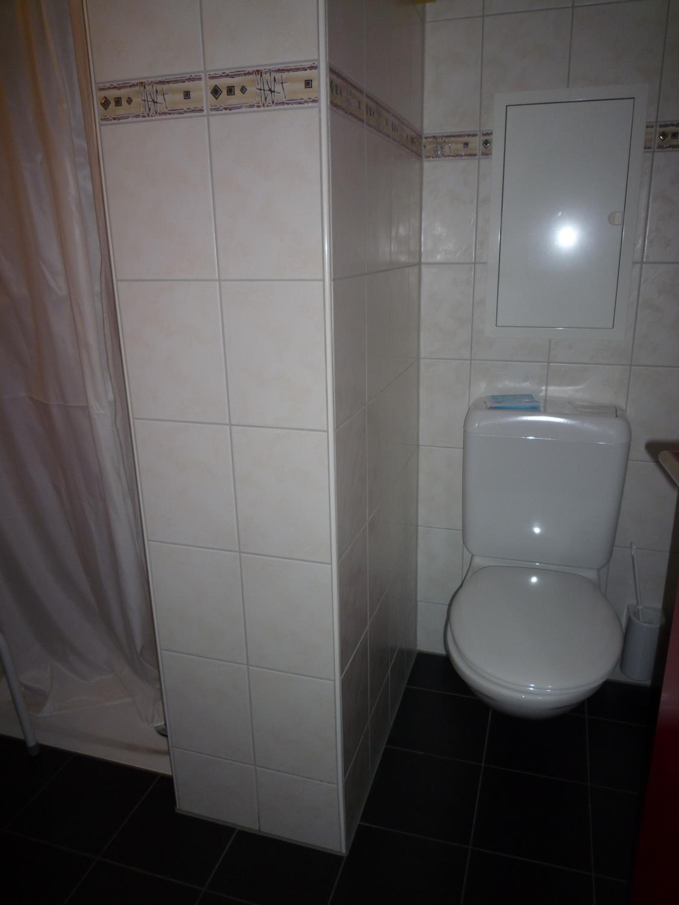 Double Room with Mountain View and Shared Bathroom photo 3