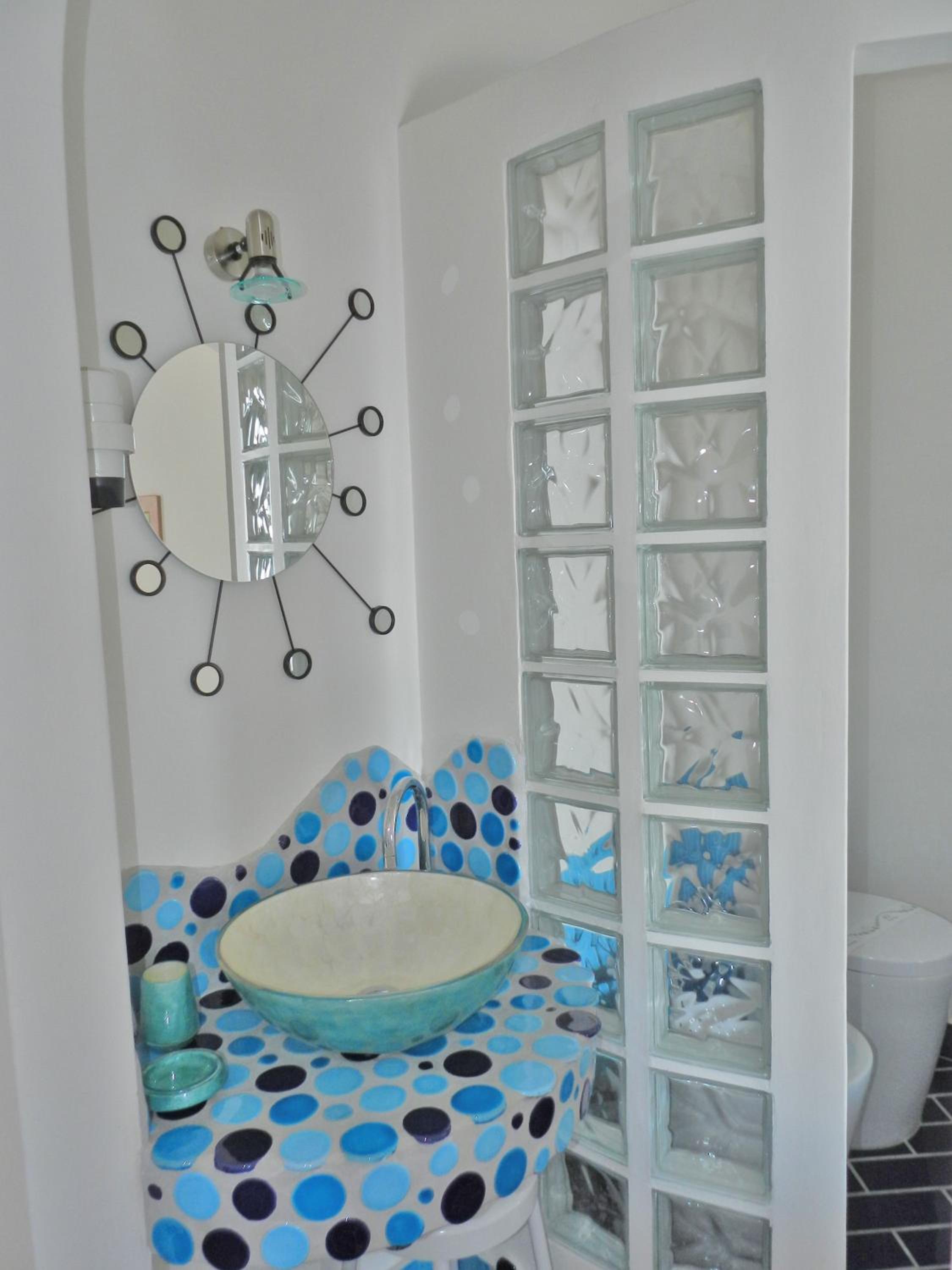 Deluxe Double Room with Sea View - Photo 4