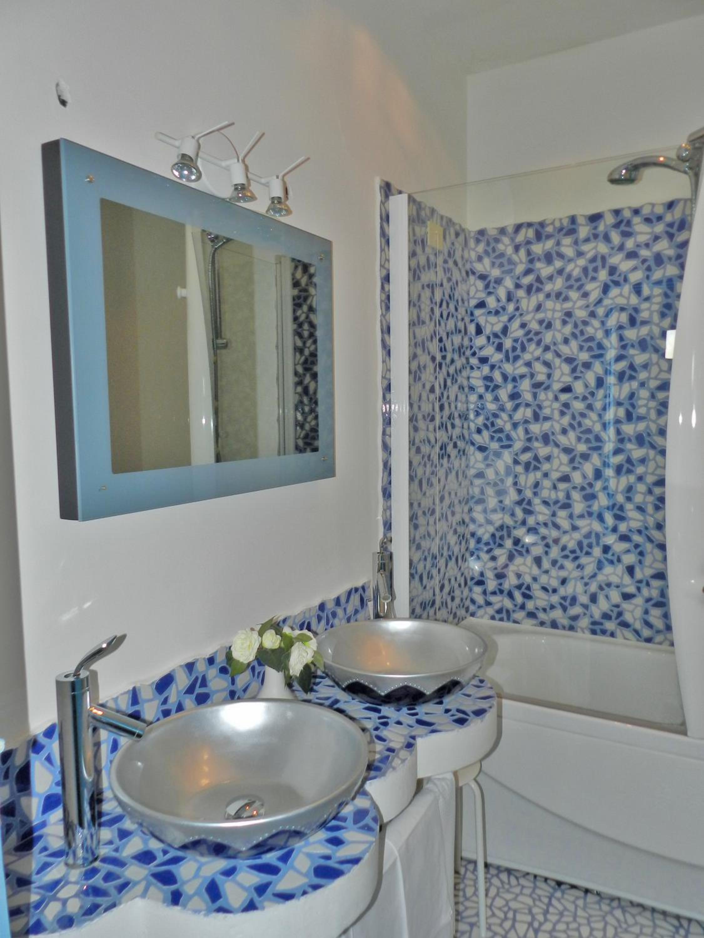 Superior Double Room with Sea View - Photo 2