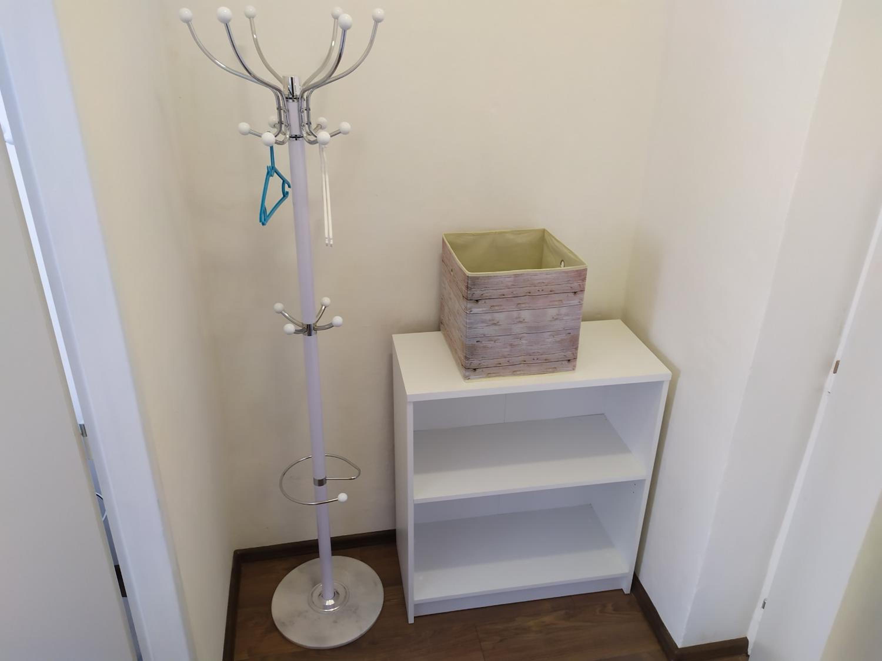 Apartment with Shower photo 3