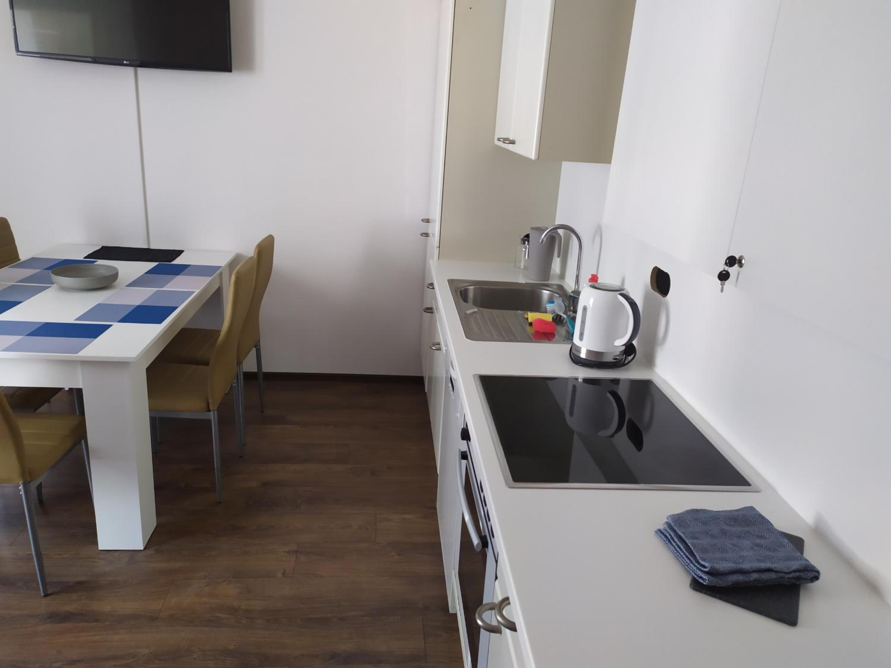 Apartment - Ground Floor photo 3