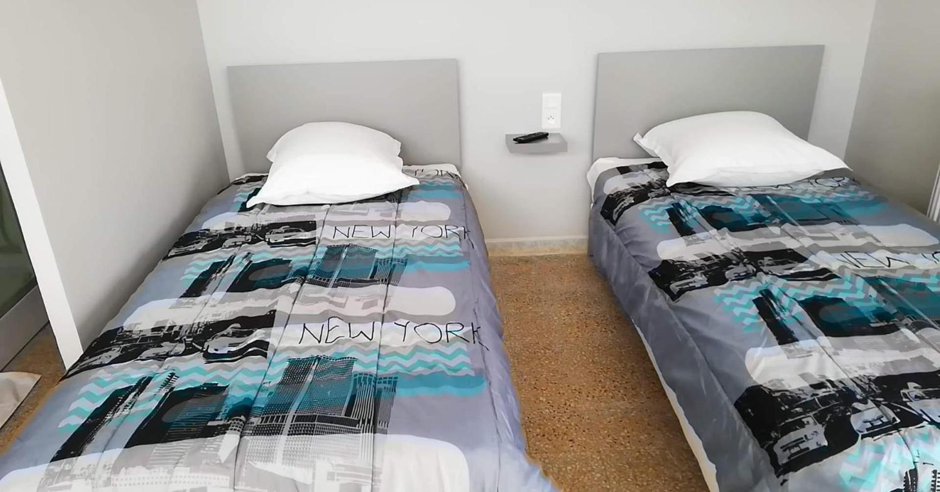 Twin Room - Photo 1