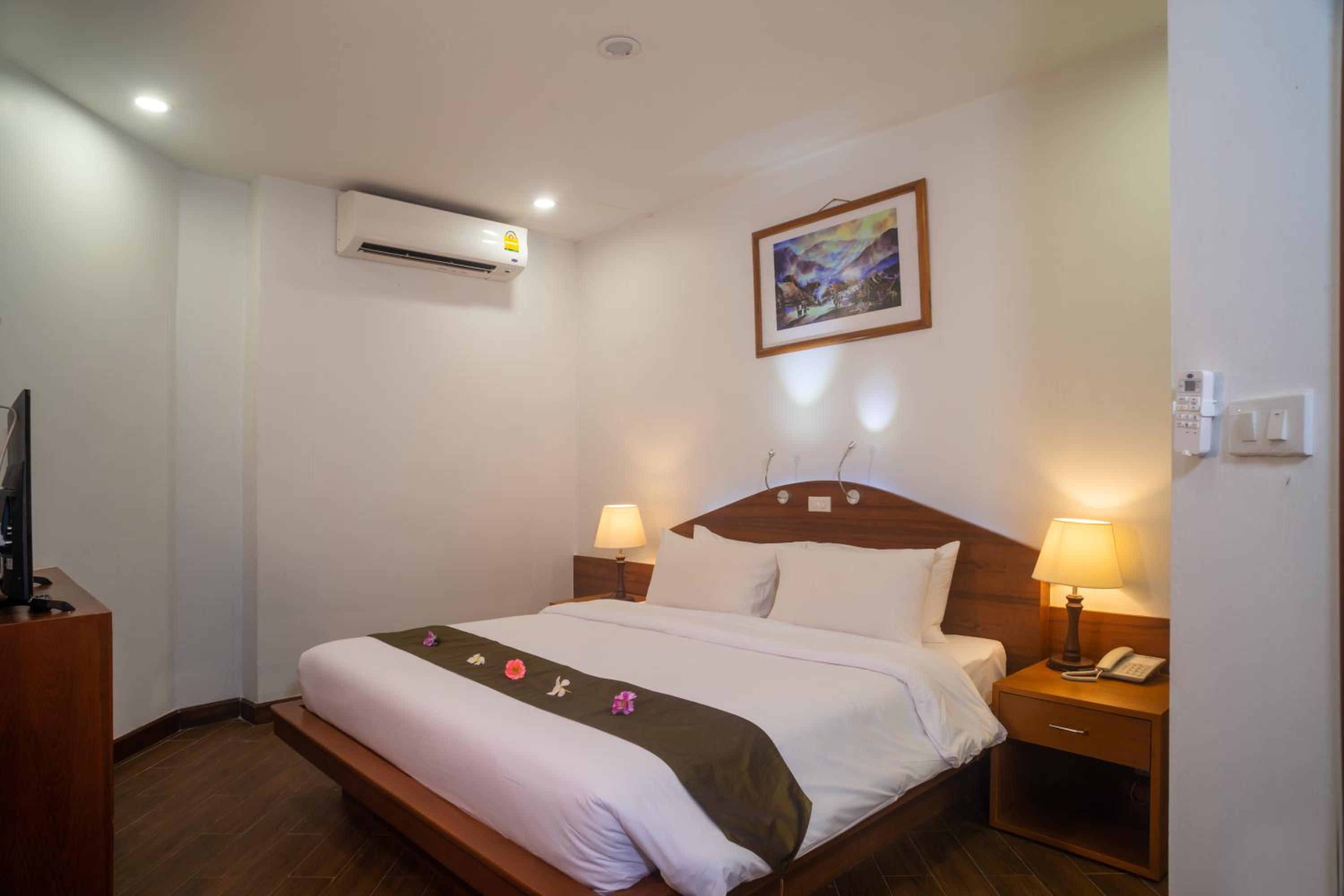 Suite with Sea View - Photo 11