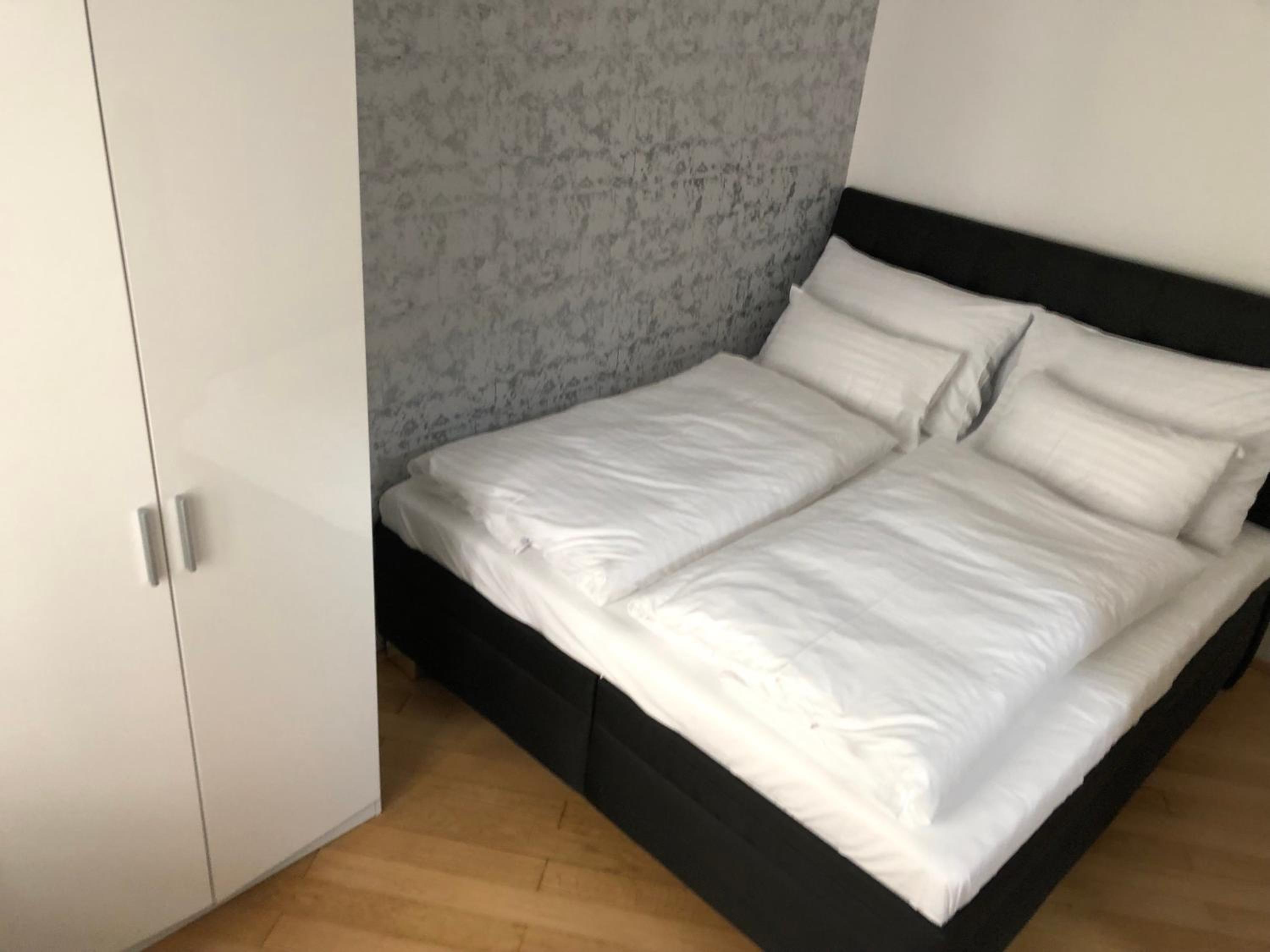 Standard Apartment - Photo 2