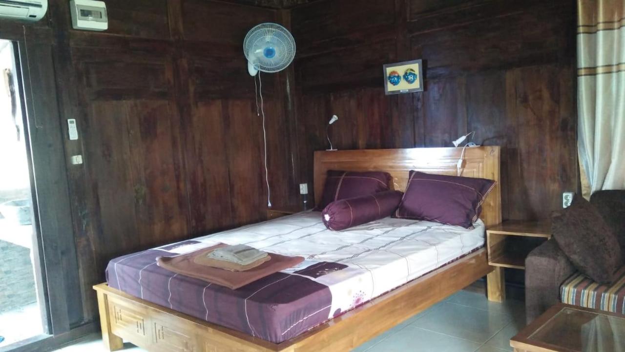 One-Bedroom House - Photo 1