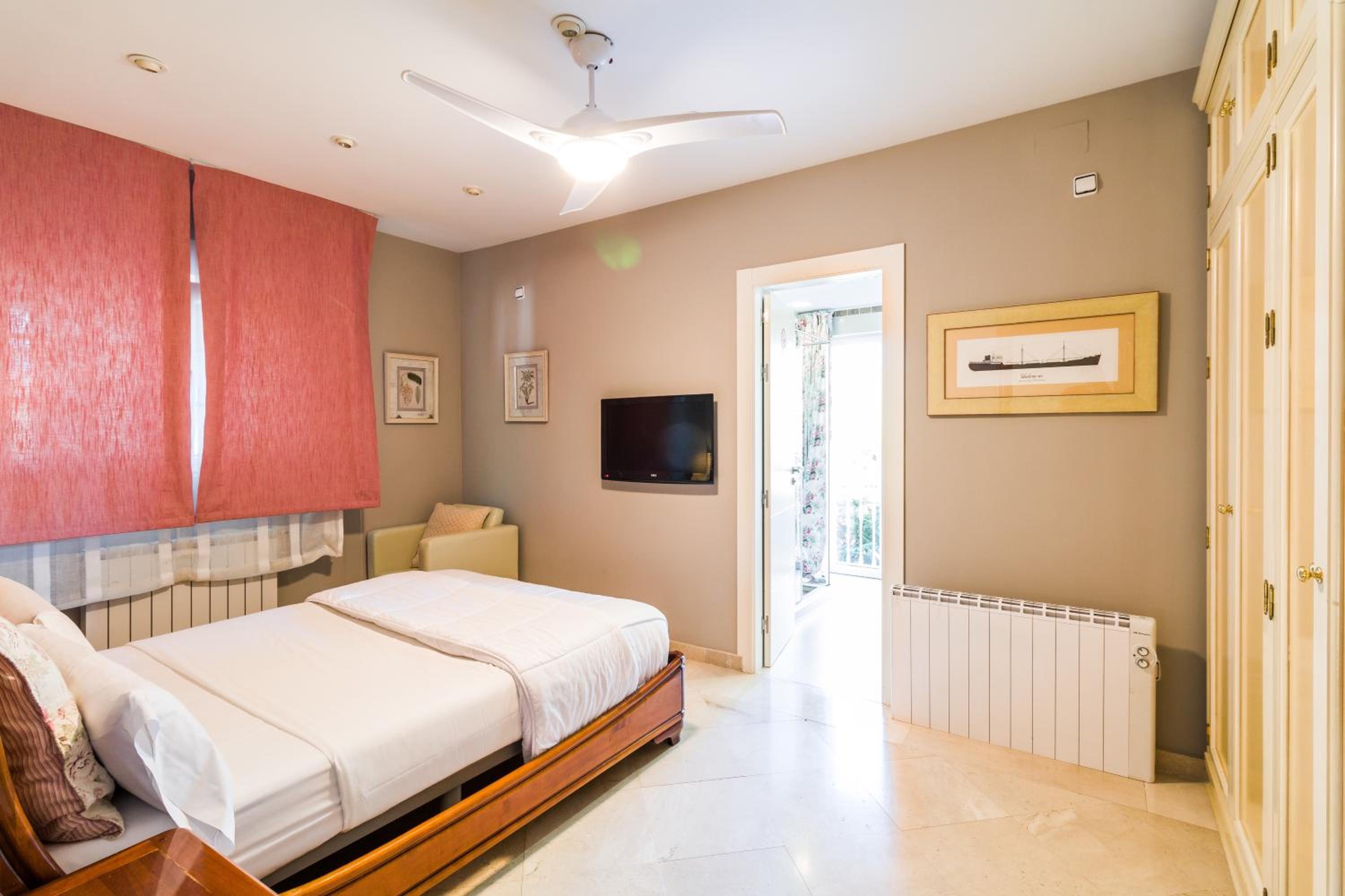 Superior Double Room - Photo 4