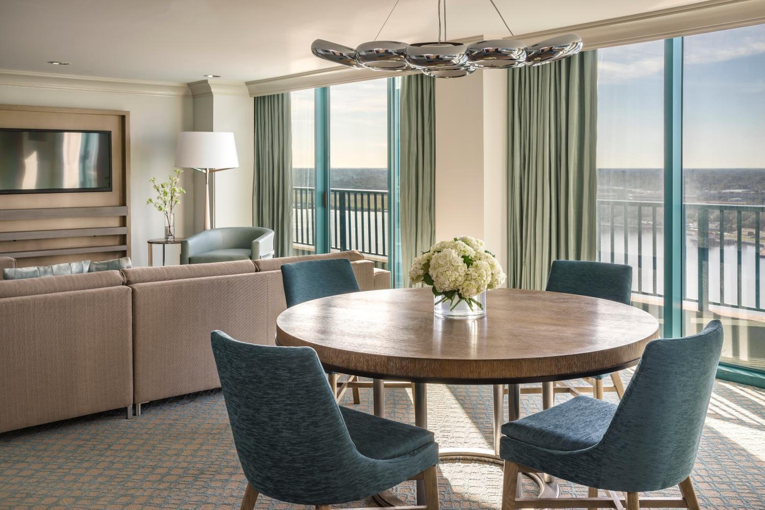 Suite photo 1