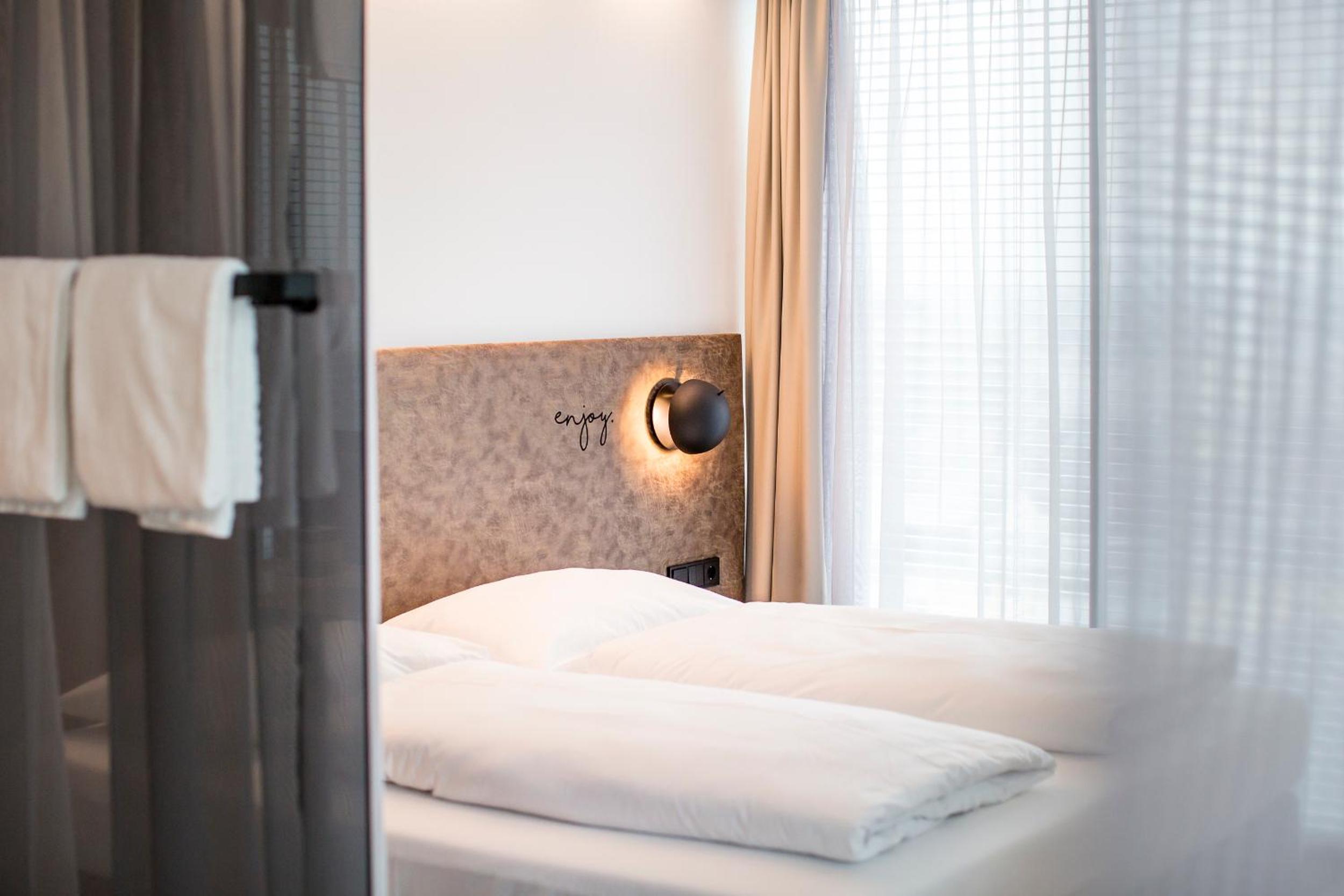 Original Double Room HIGH - Photo 6