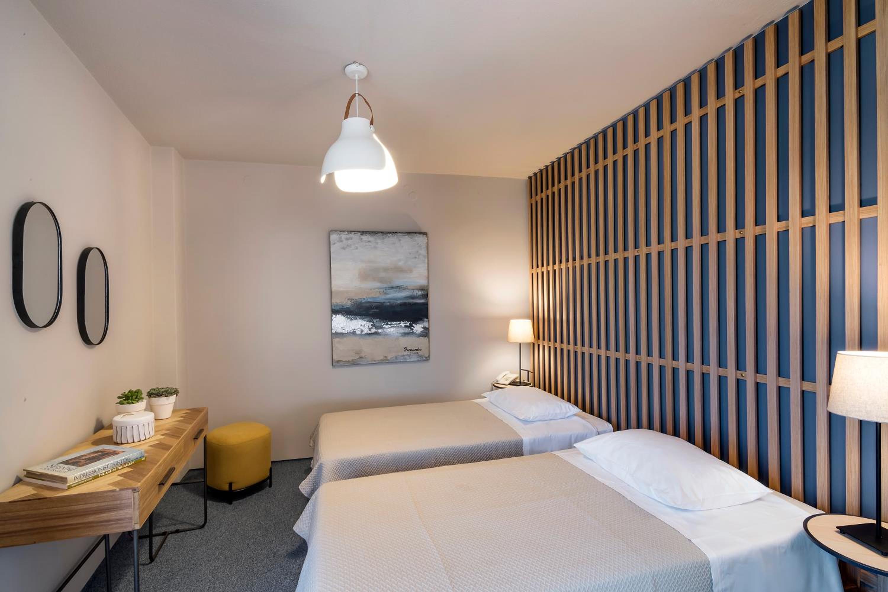 Premium One-Bedroom Apartment with Side Sea View photo 3