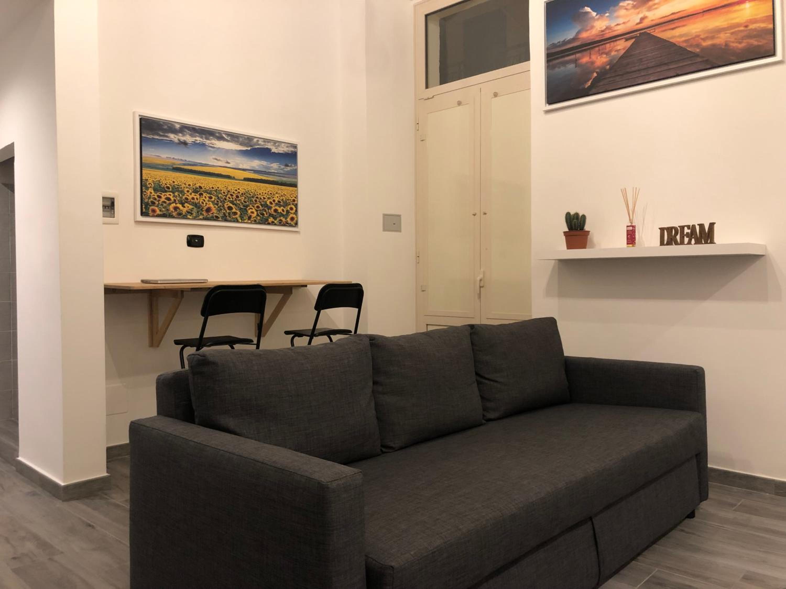Apartment - Photo 24