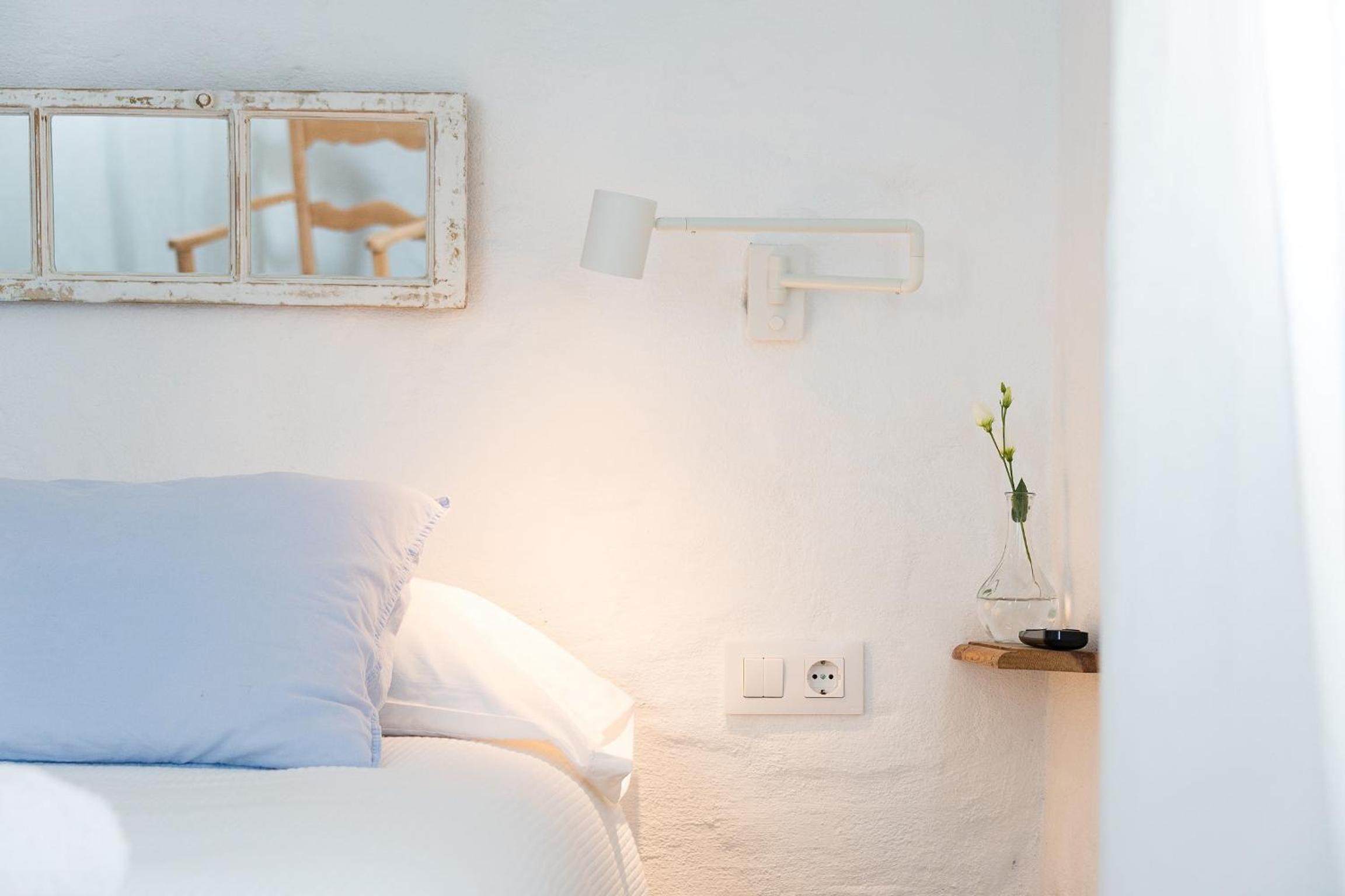 Double Room - Photo 5