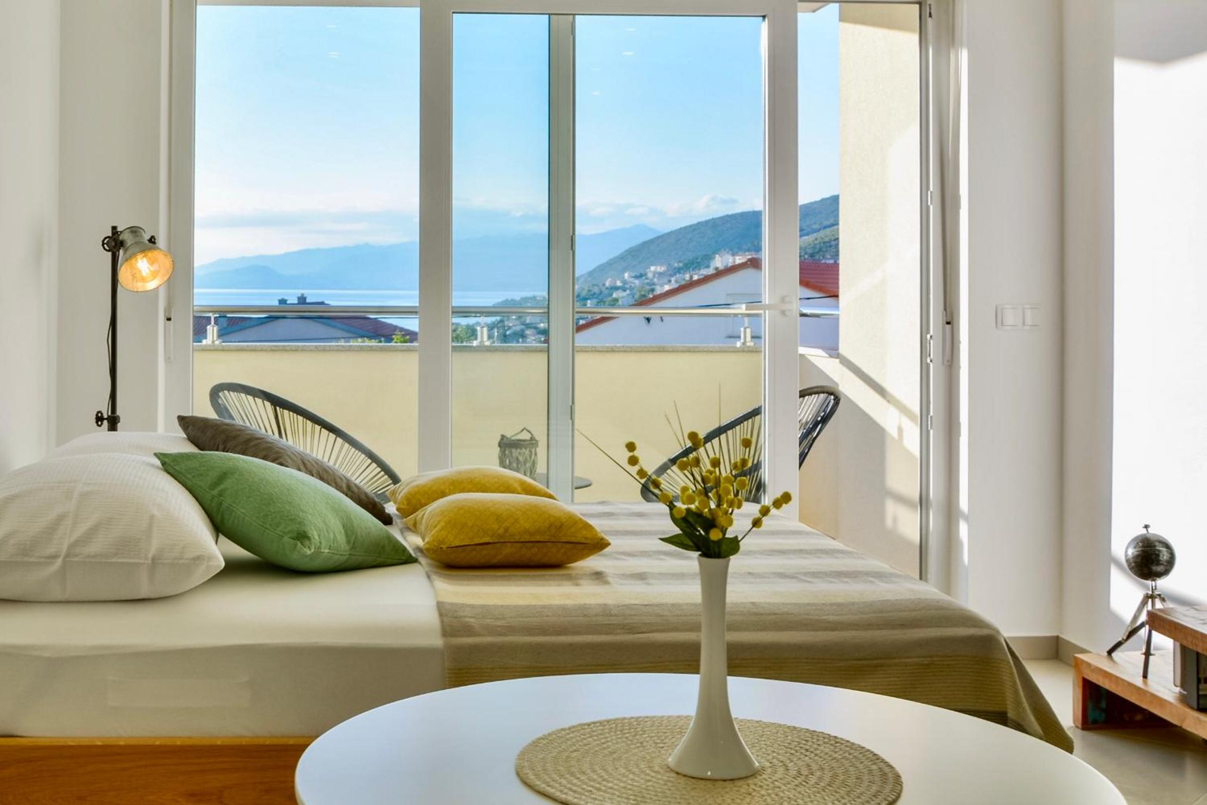Studio Apartment with Sea View photo 1