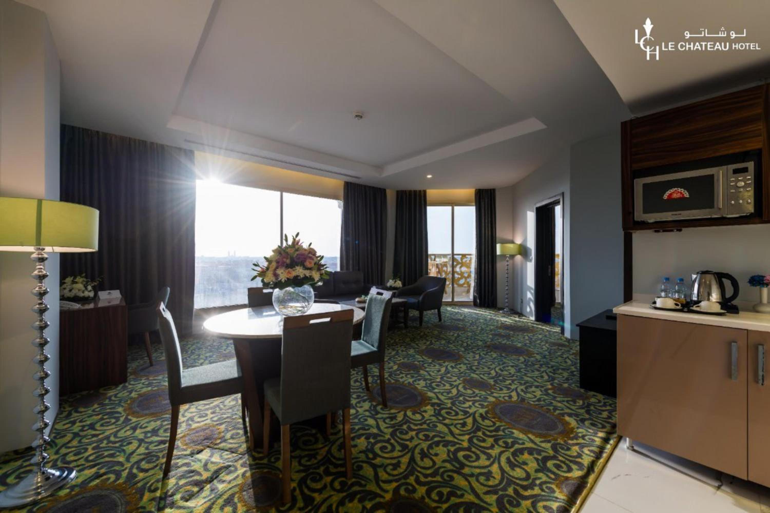 Suite with City View - Photo 1