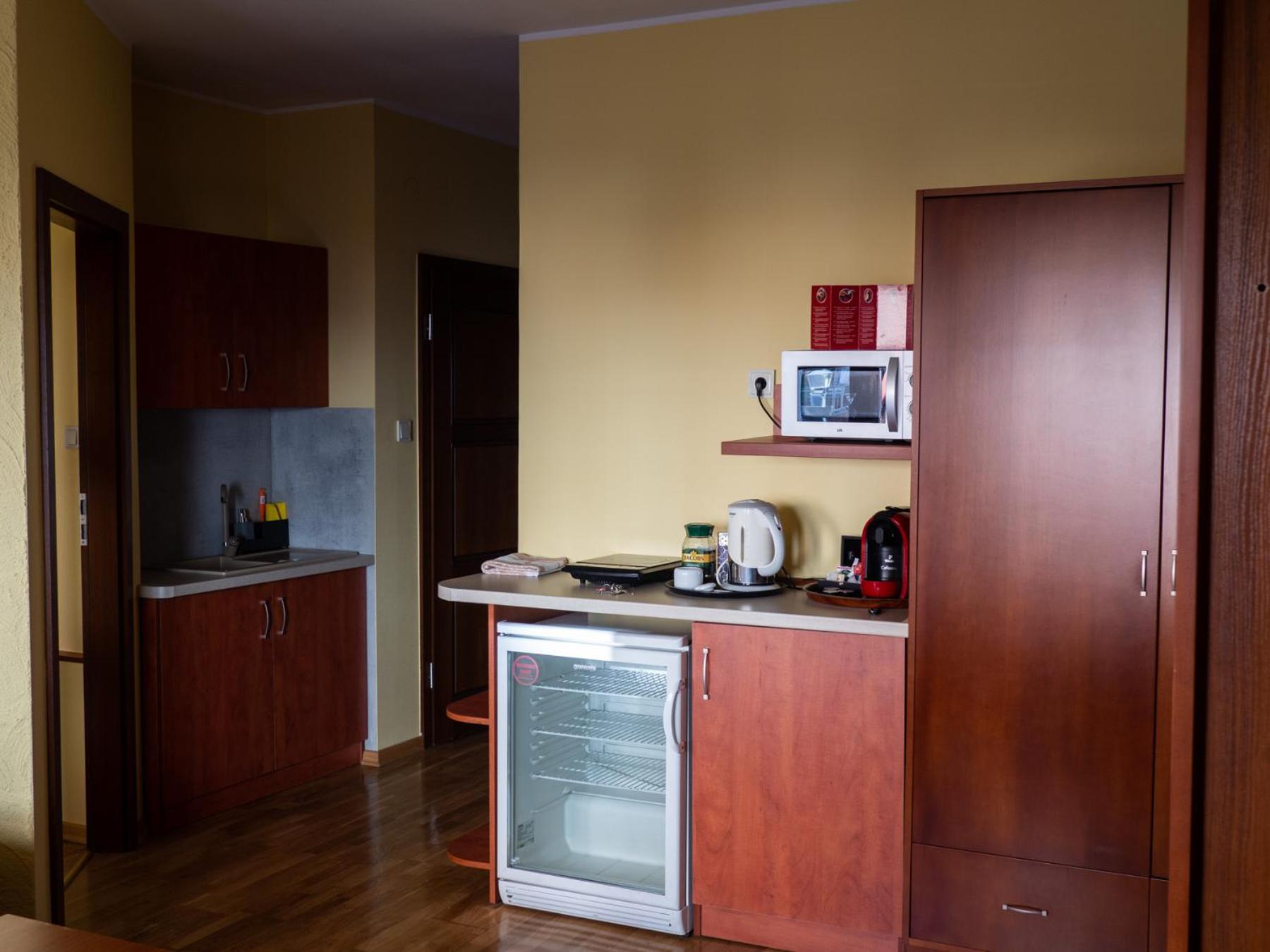 Two-Bedroom Apartment - Photo 11