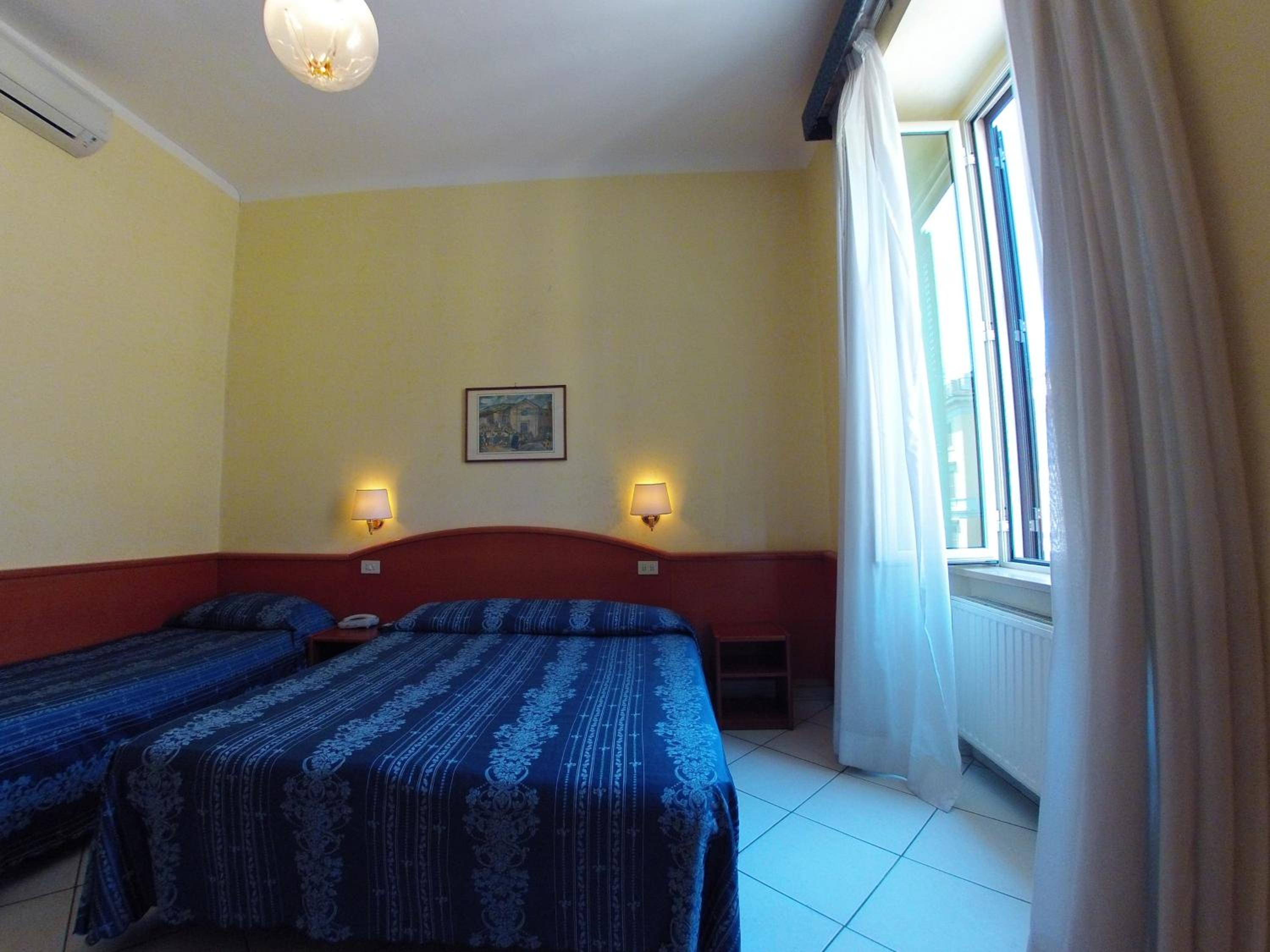 Triple Room photo 3